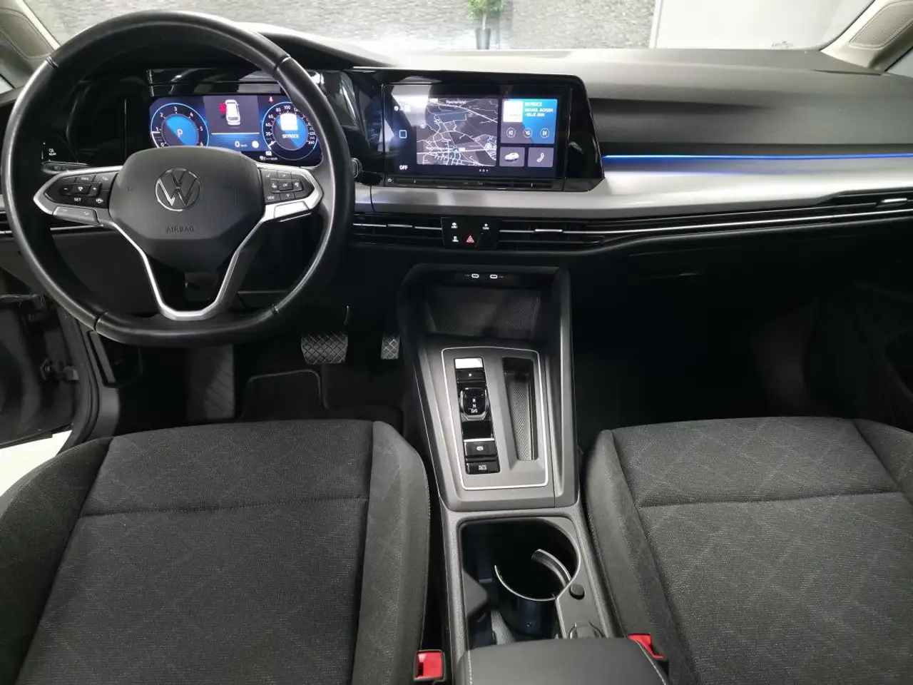 Volkswagen Golf Standard Model — photo 13