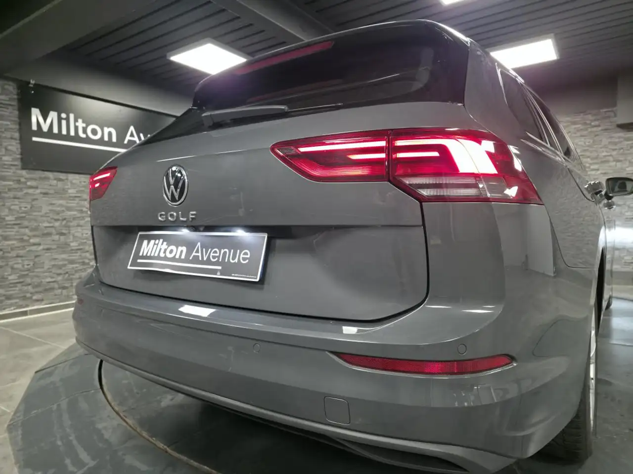 Volkswagen Golf Standard Model — photo 6