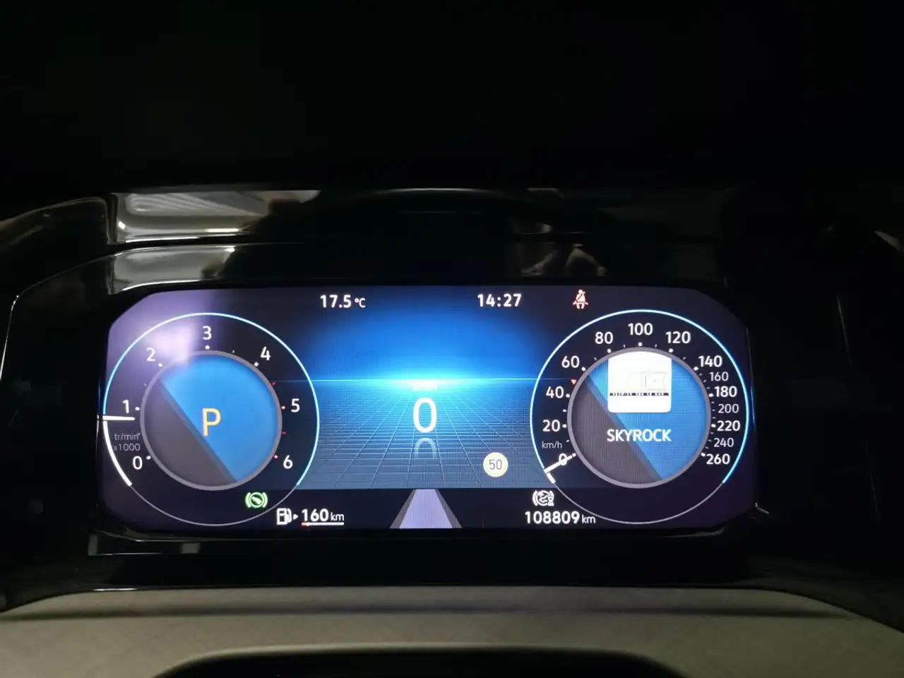 Volkswagen Golf Standard Model — photo 10