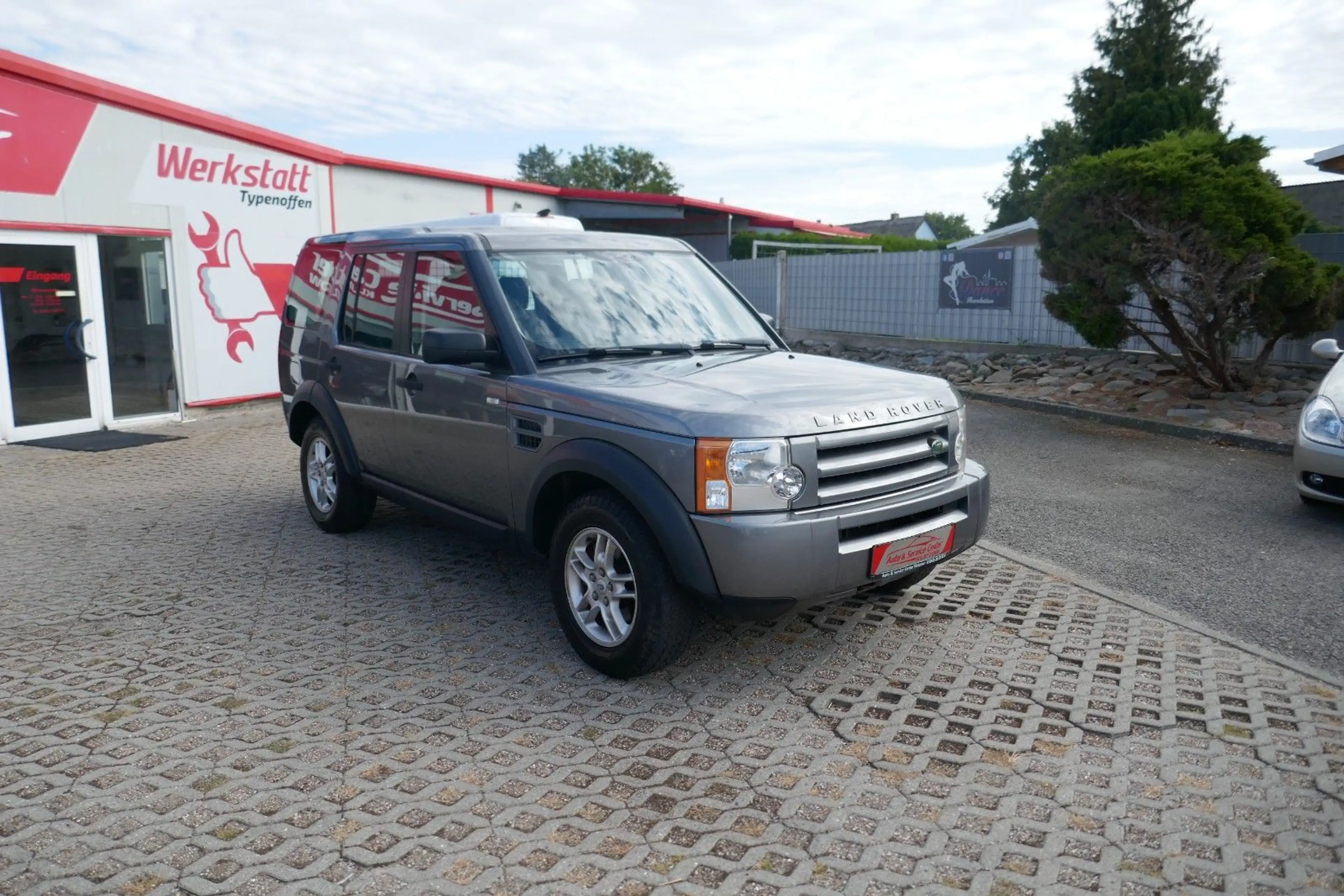 Land Rover Discovery 3   2.7 V6  4x4 AUTOMATIK 7 SITZE — photo 3