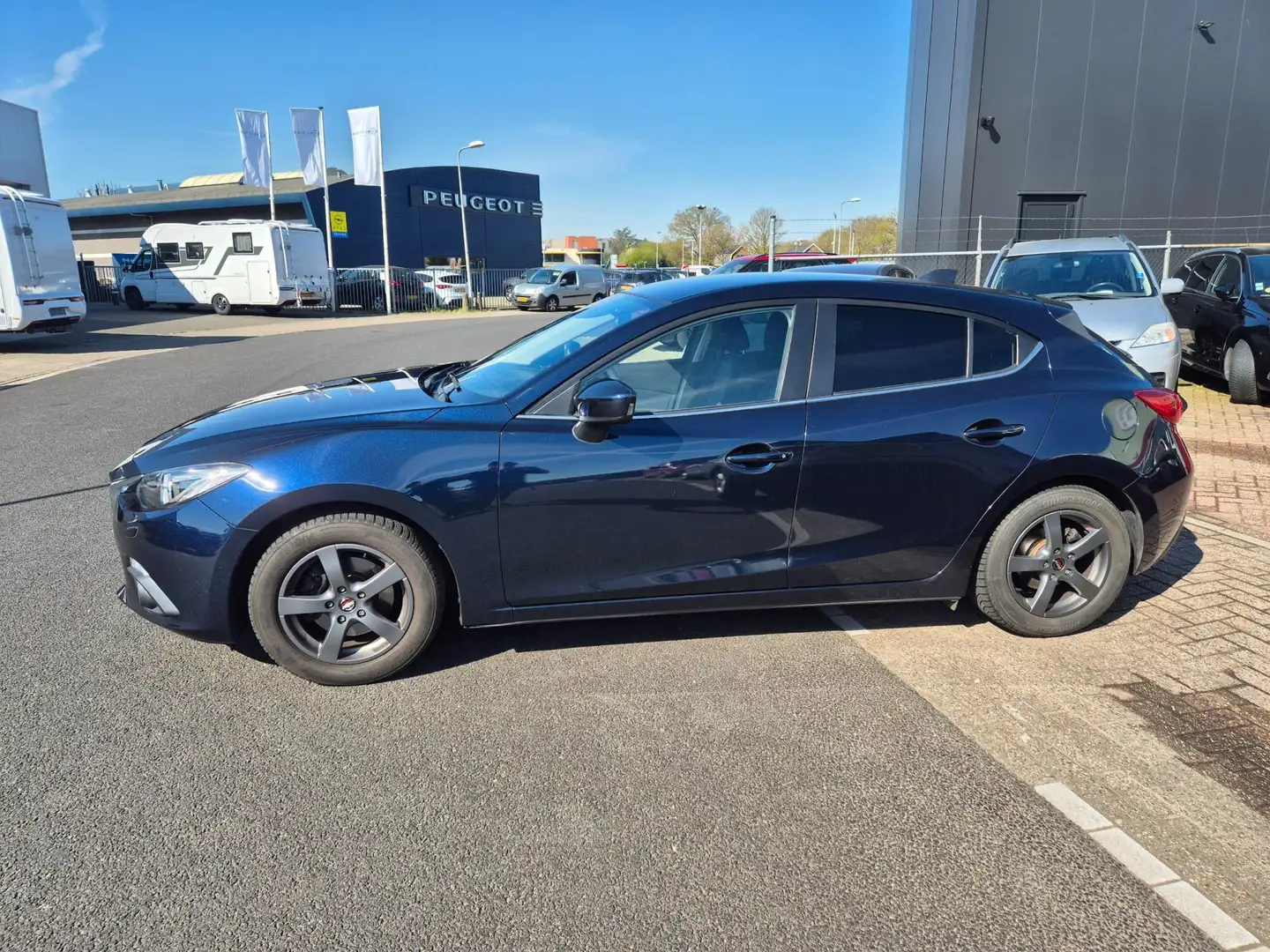 Mazda 3 2.0 TS+ Nap Apk 02-26 Синій - 2