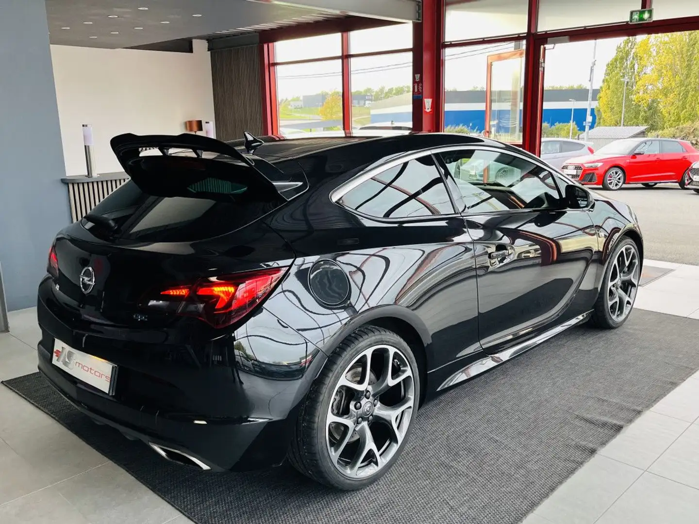Opel Astra GTC OPC 2,0 TURBO 280 PACK PERFORMANCE GPS BLUETOOTH SIEGES RECARO PERF JANTES 20 BI-XENON PAC Noir - 2