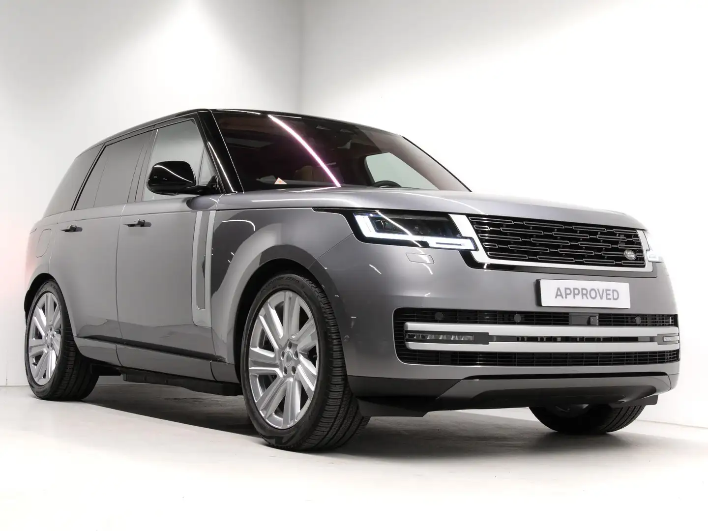 Land Rover Range Rover 3.0 P440e SE PHEV Grijs - 2