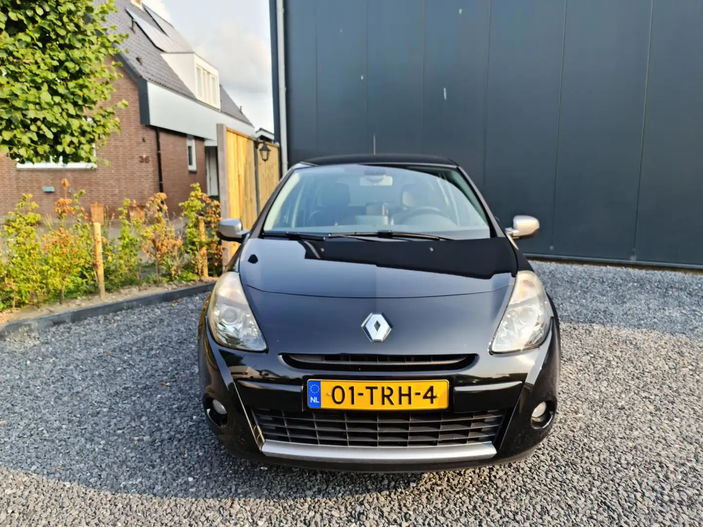Renault Clio 1.2 TCe Night & Day Zwart - 2