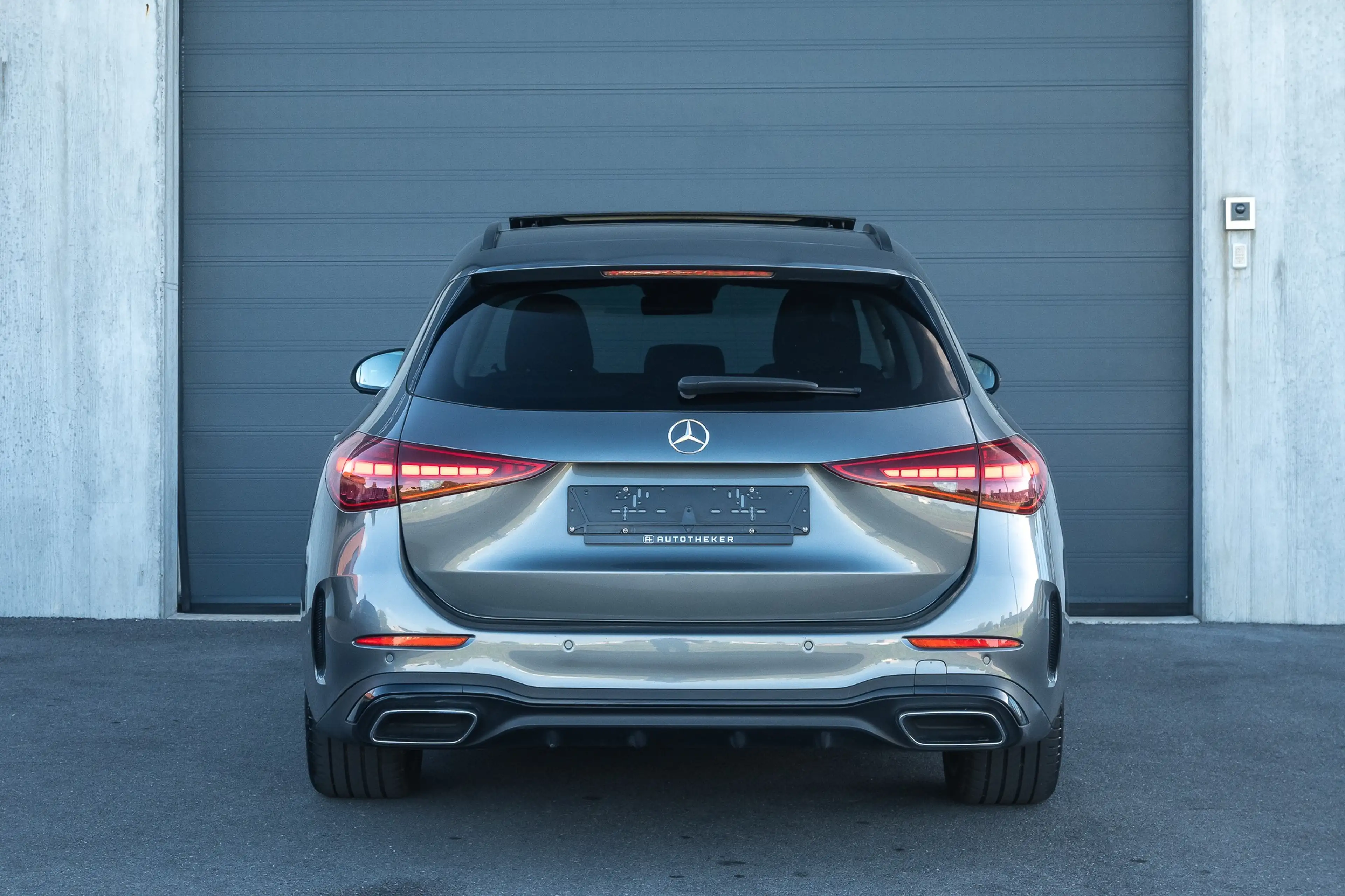 Mercedes-Benz C 180 C Break 180 AMG Line / Pano / Carplay / Ambient / Dodehoek — photo 4