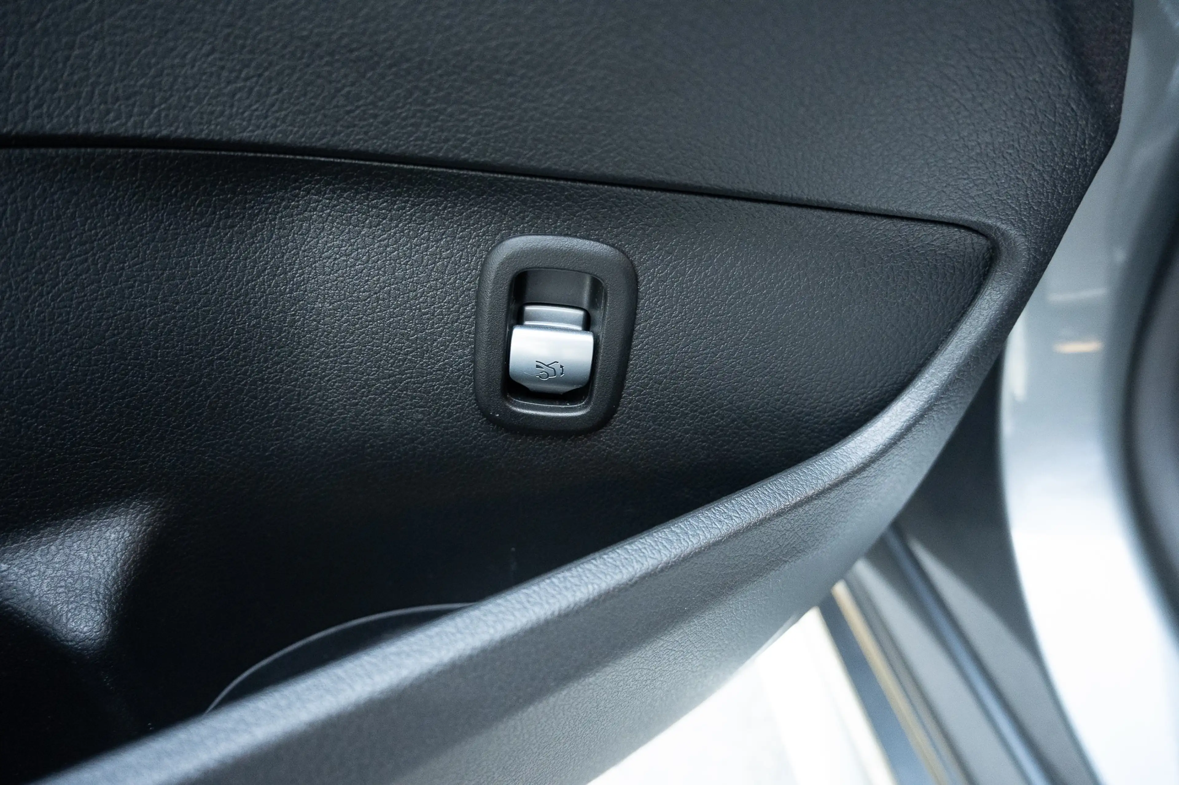 Mercedes-Benz C 180 C Break 180 AMG Line / Pano / Carplay / Ambient / Dodehoek — photo 12