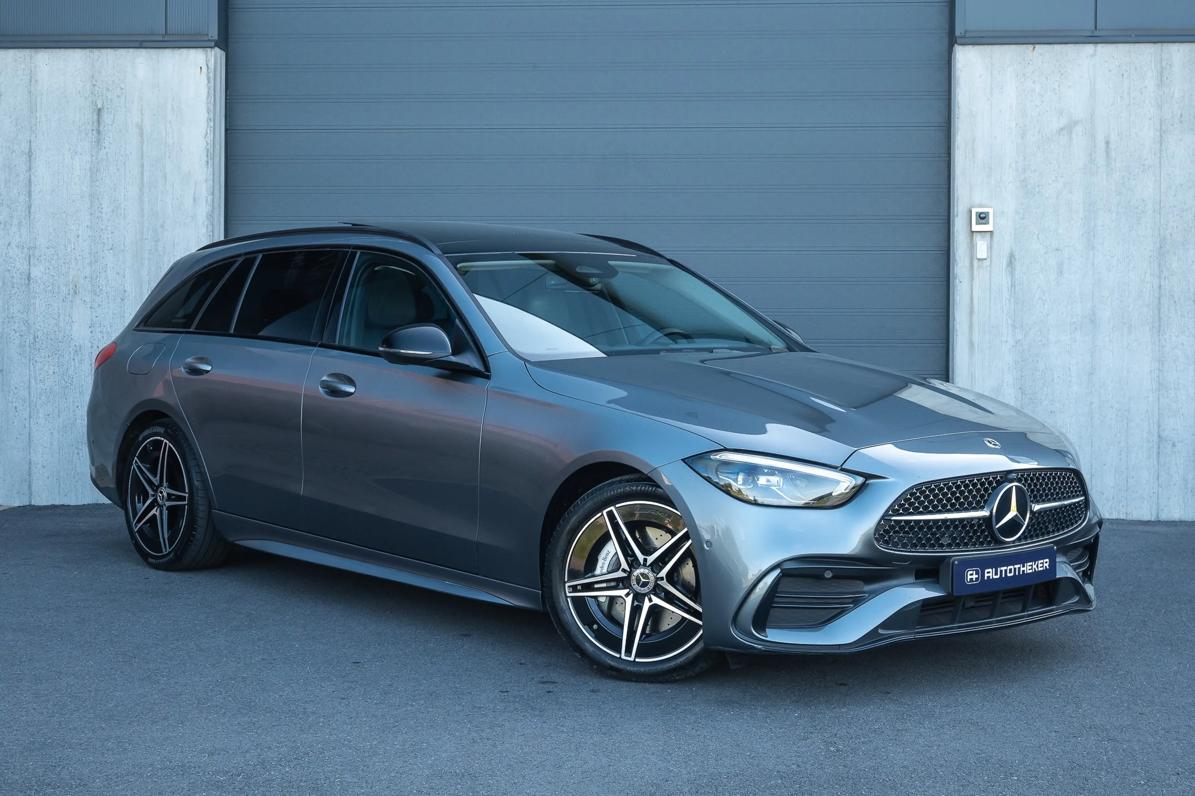 Mercedes-Benz C 180 C Break 180 AMG Line / Pano / Carplay / Ambient / Dodehoek