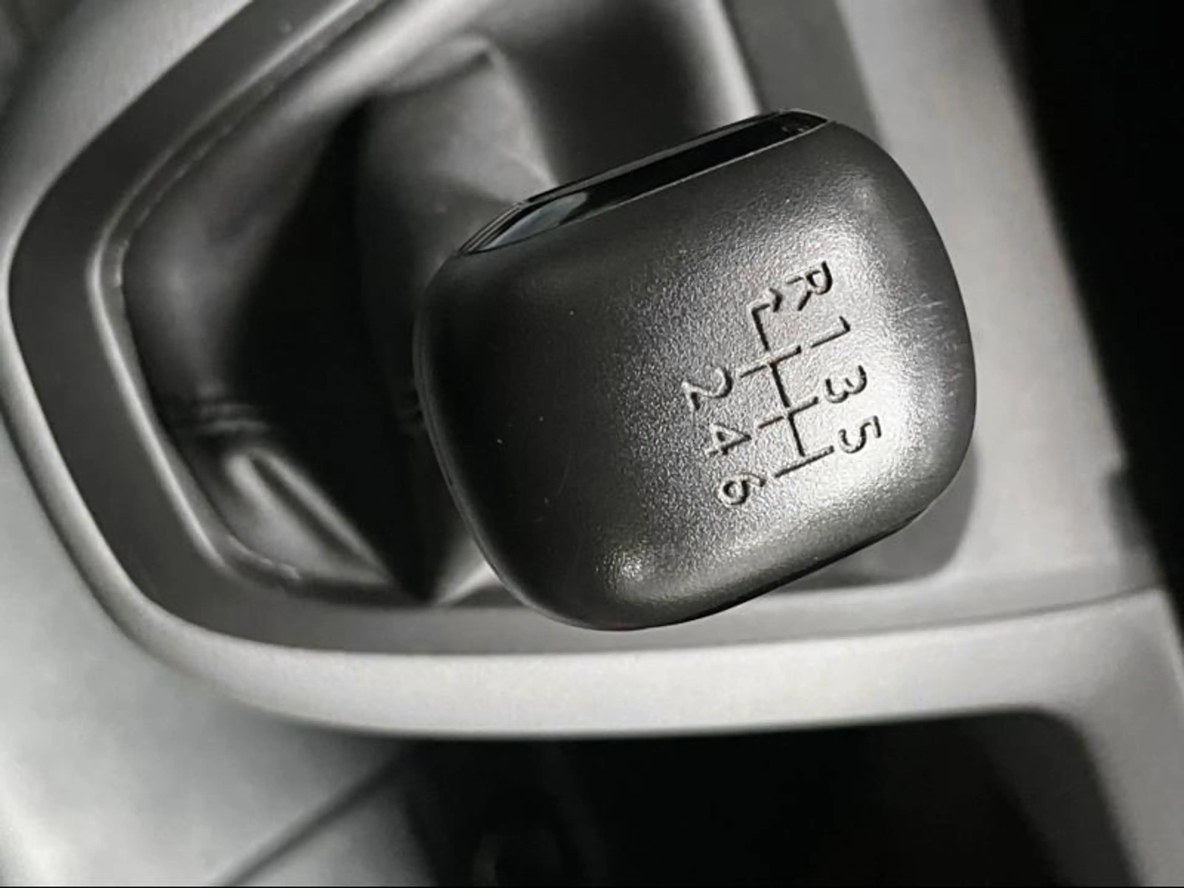 Peugeot Expert 2.0BHDI L2 122 — photo 14