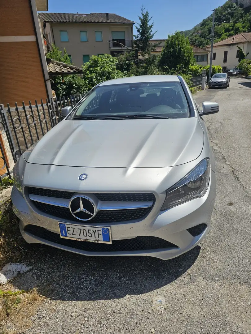 Mercedes-Benz CLA 200 Executive - 1