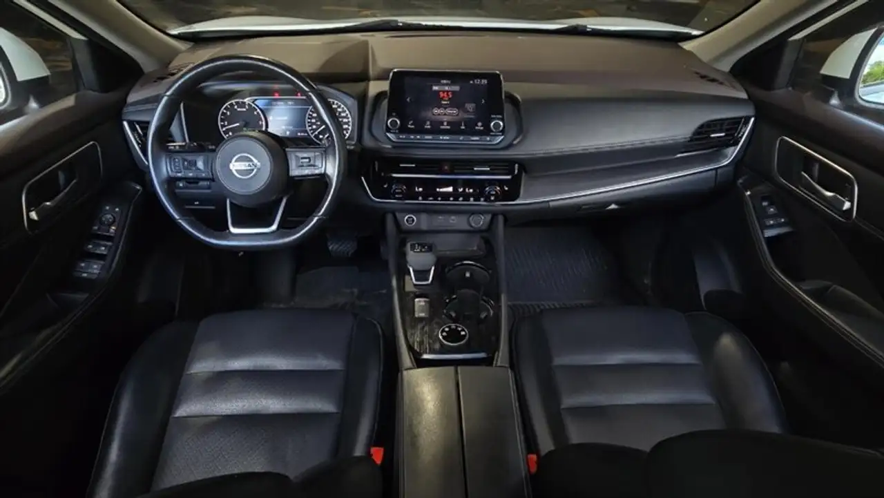 Nissan Rogue fotografie Nissan Rogue