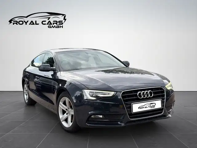 Audi A5 view 3