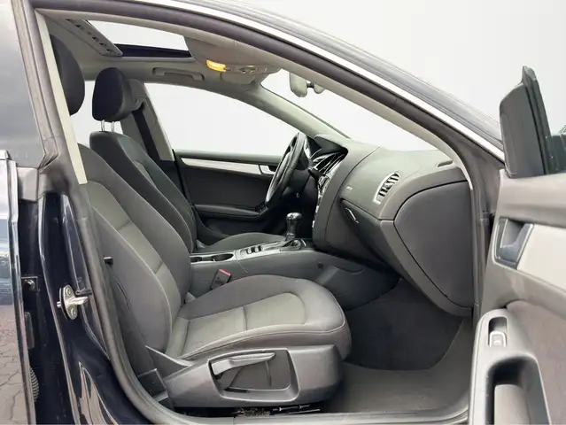 Audi A5 view 15