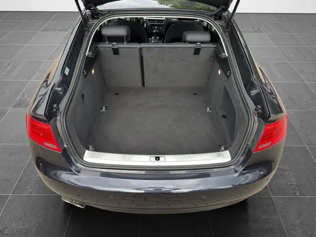 Audi A5 view 8