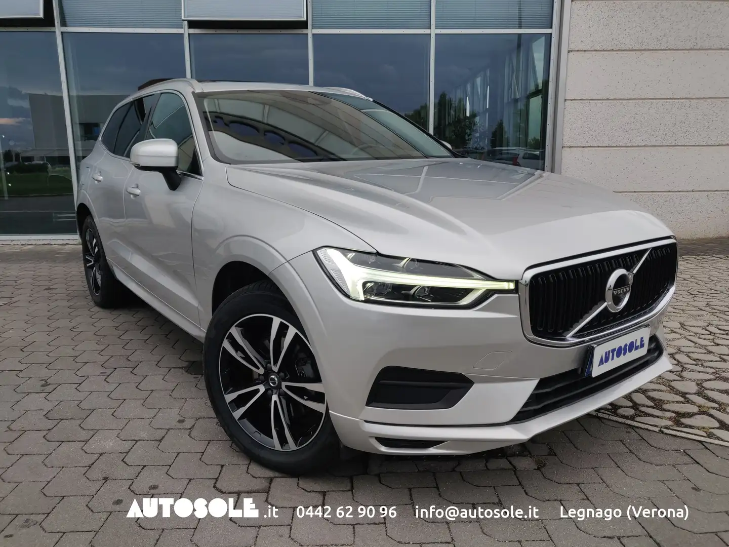 Volvo XC60 XC60 D4 AWD Business Automatica Argent - 1