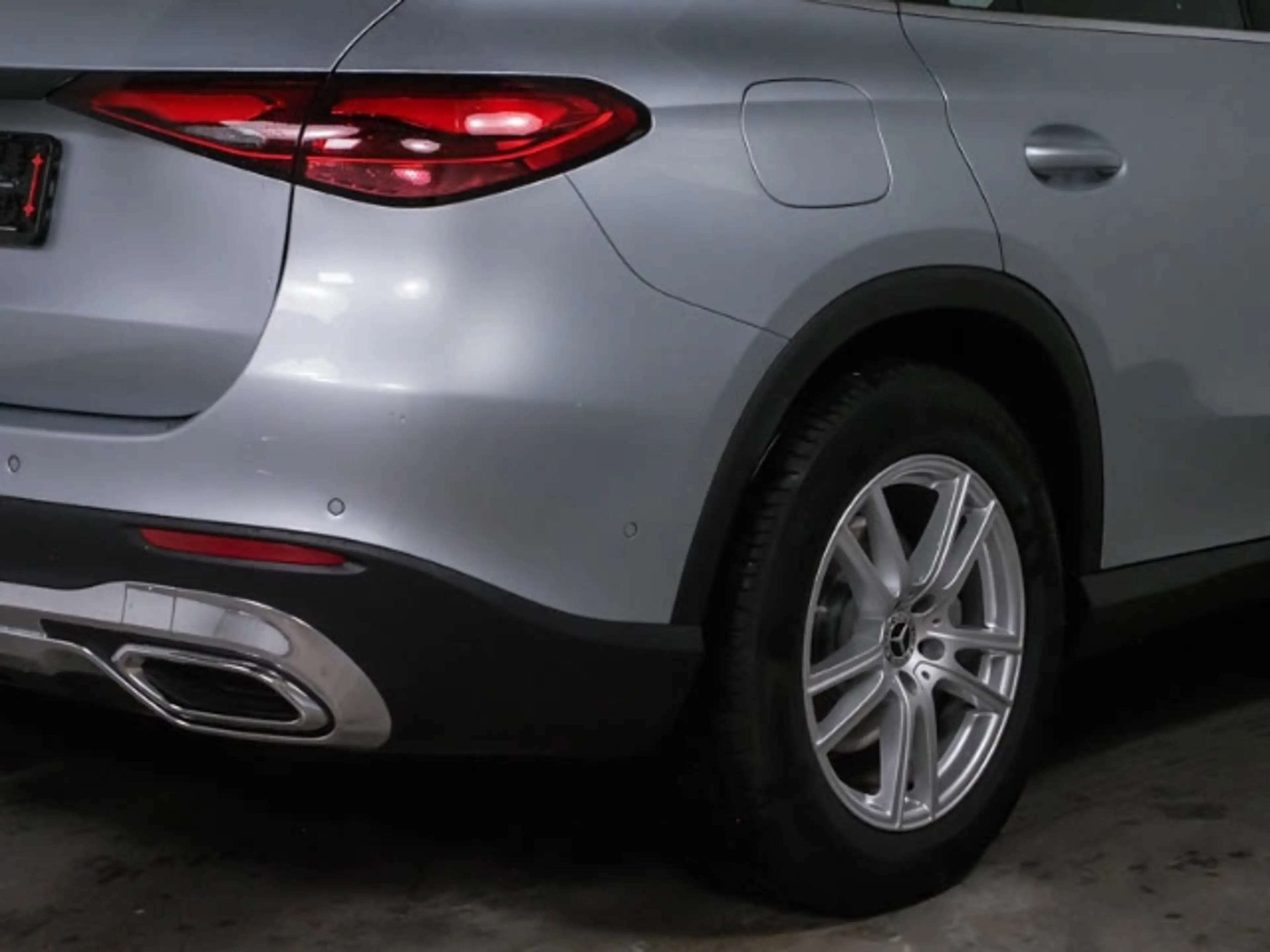 Mercedes-Benz GLC 200 4Matic Avantgarde Advanced+ AHK Panorama — photo 11