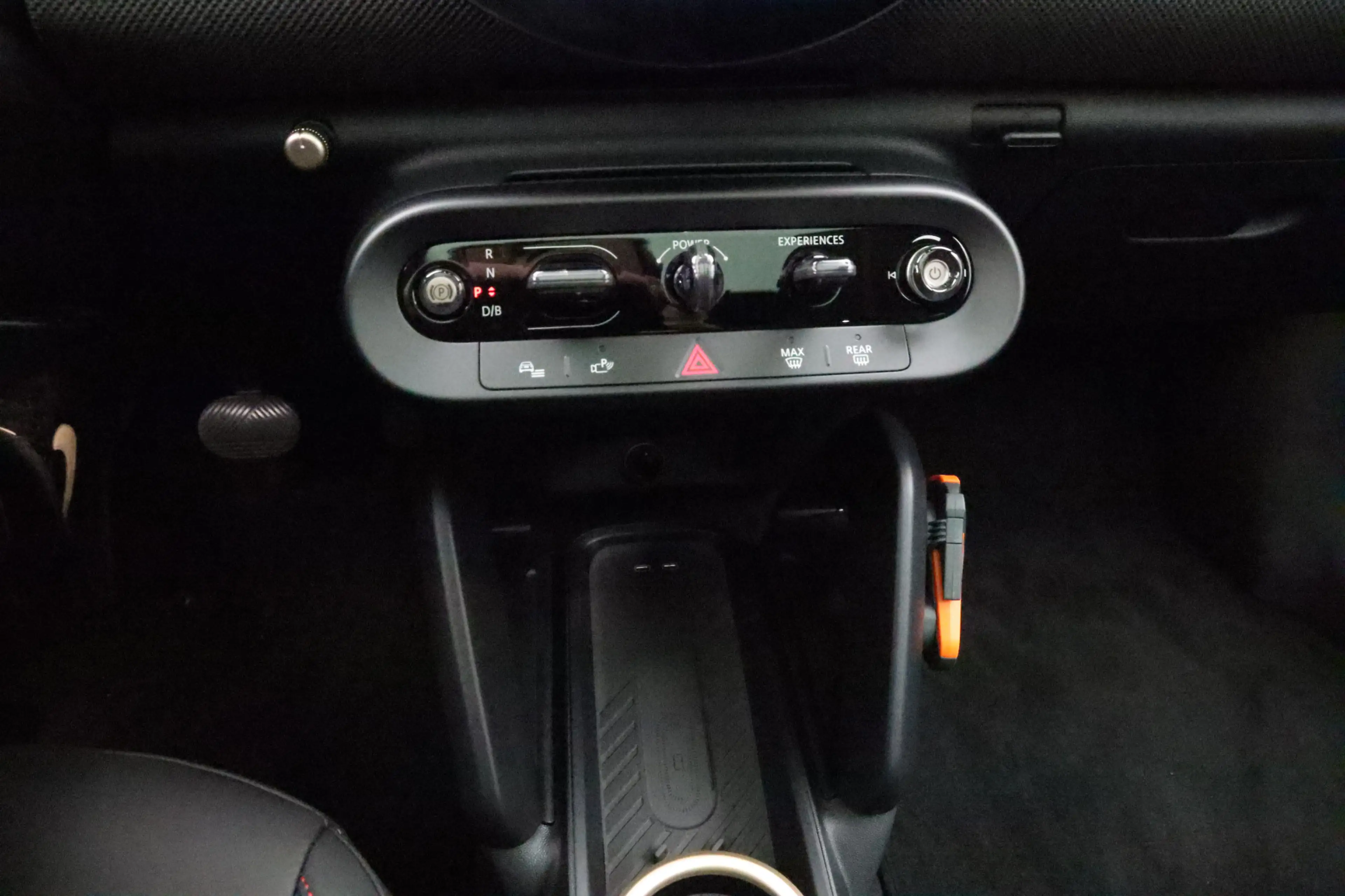 MINI Cooper E John Cooper Works Pakket M PRIVATE LEASE EUR 477,- — photo 14