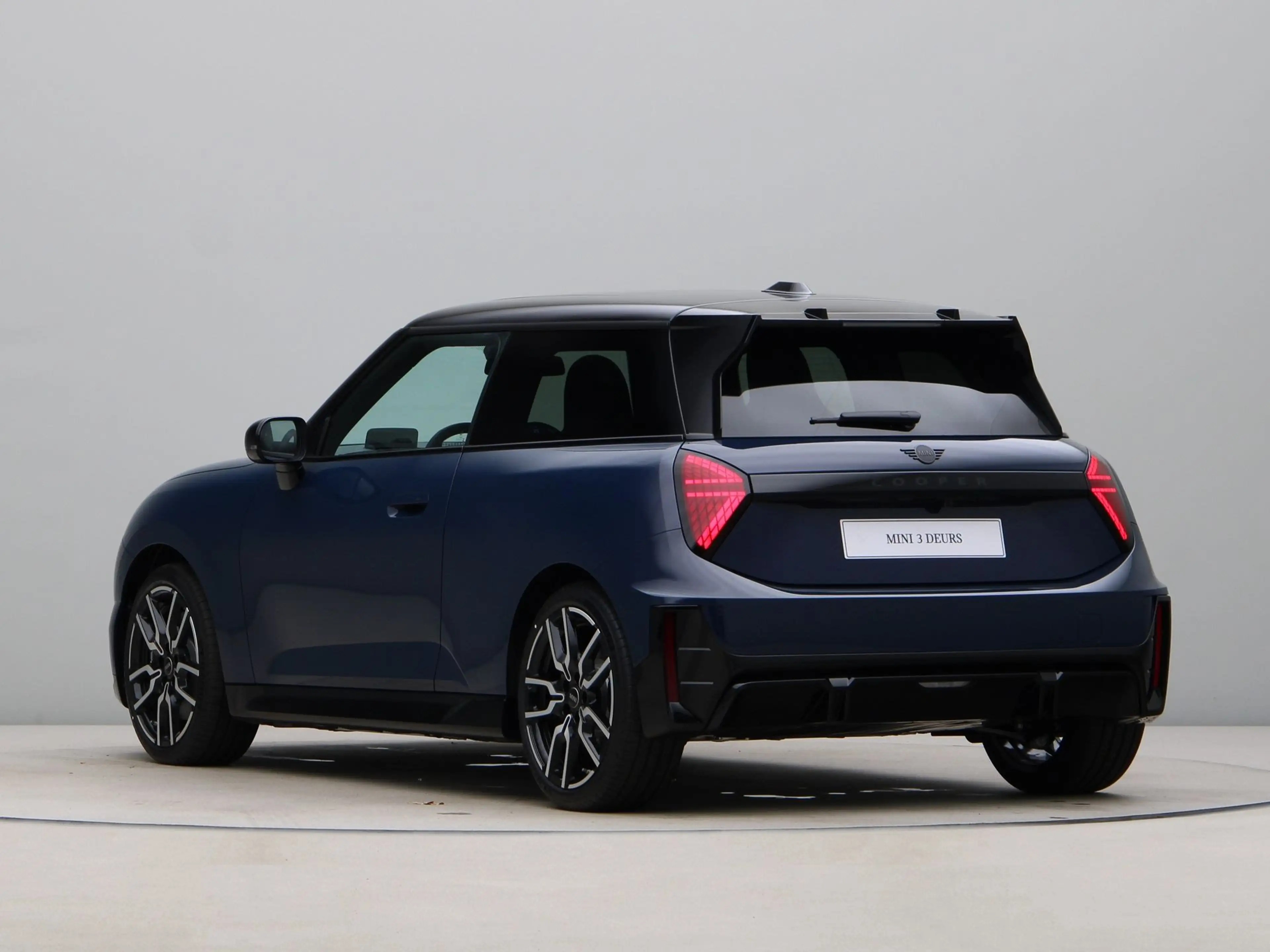 MINI Cooper E John Cooper Works Pakket M PRIVATE LEASE EUR 477,- — photo 11