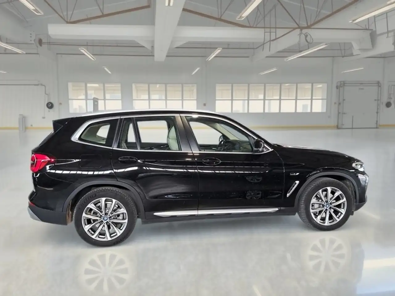 BMW X3 XDRIVE 30E AUTO SUV, миниатюра 3
