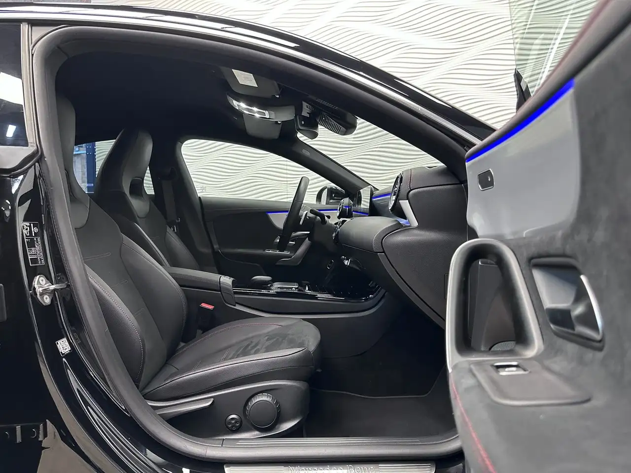 Mercedes-Benz CLA 250e*PHEV*AMG*ZTLVERW.*MBUX-NAVI*LED*, миниатюра 20