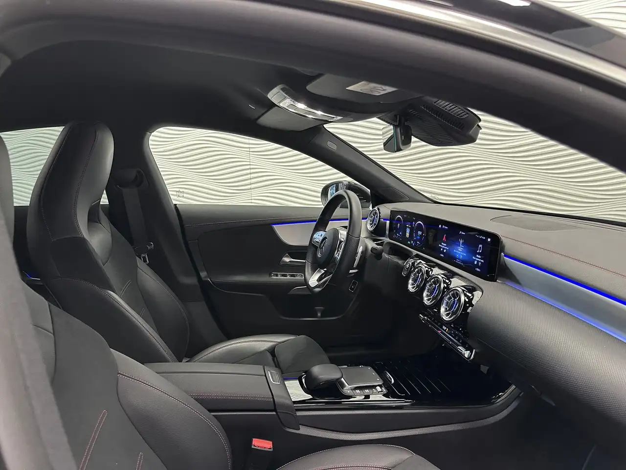 Mercedes-Benz CLA 250e*PHEV*AMG*ZTLVERW.*MBUX-NAVI*LED*, миниатюра 18