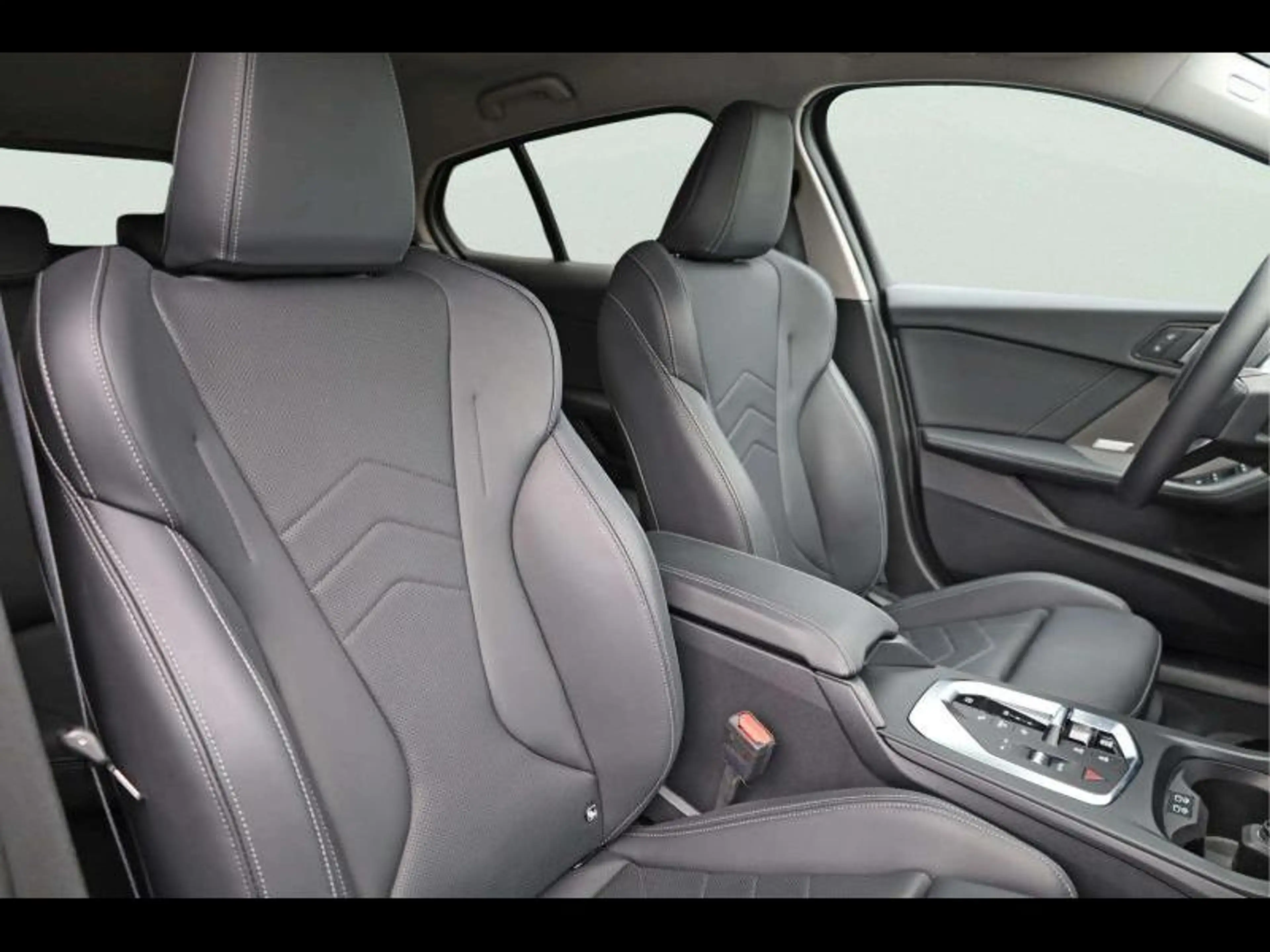 BMW 120 — photo 11