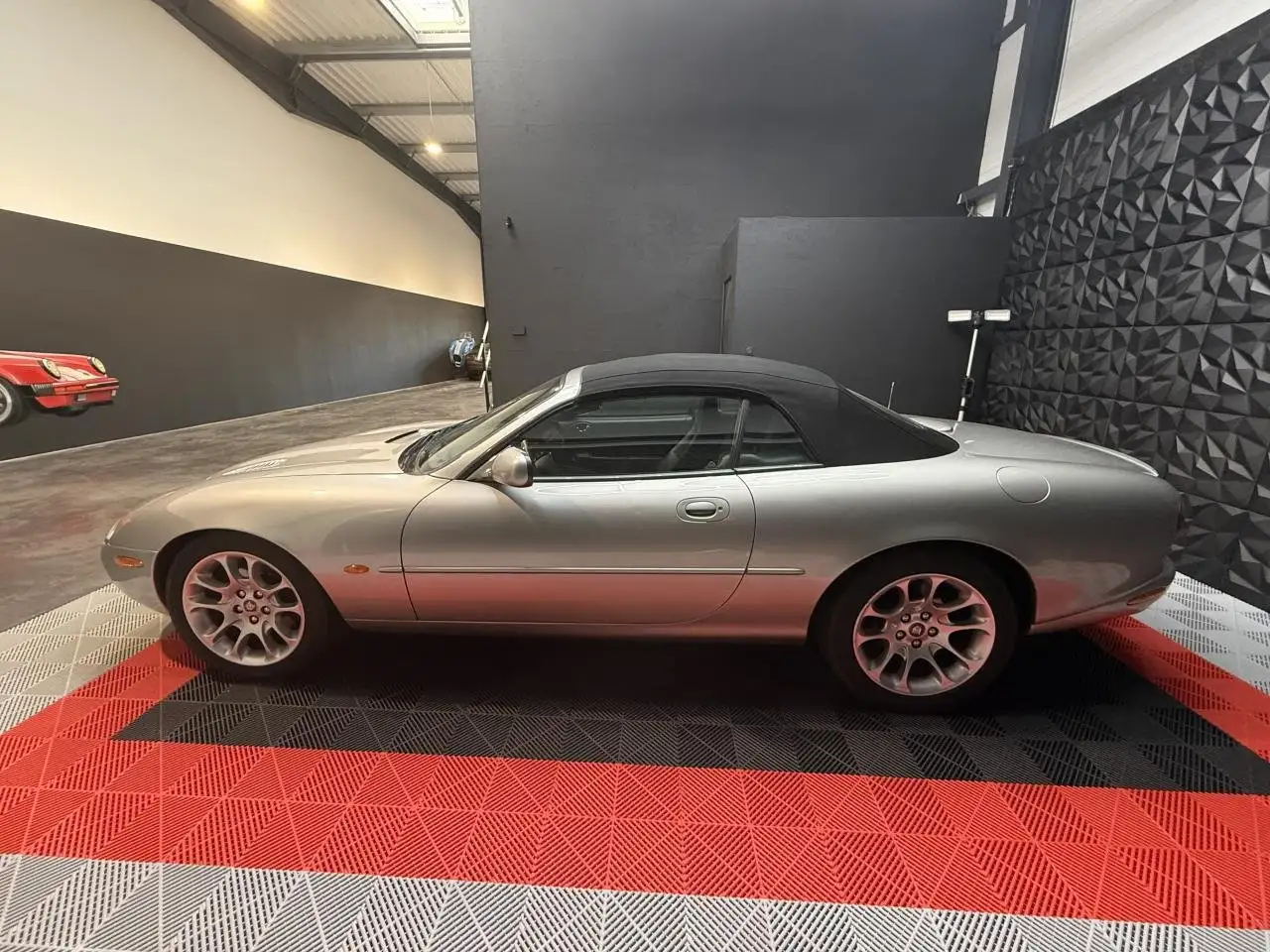 Jaguar XKR CABRIOLET SURALIMENTE - 4.0l - 363 CH - BVA - V8 SUPERCHARGED - GARANTIE 12 MOIS, foto 8