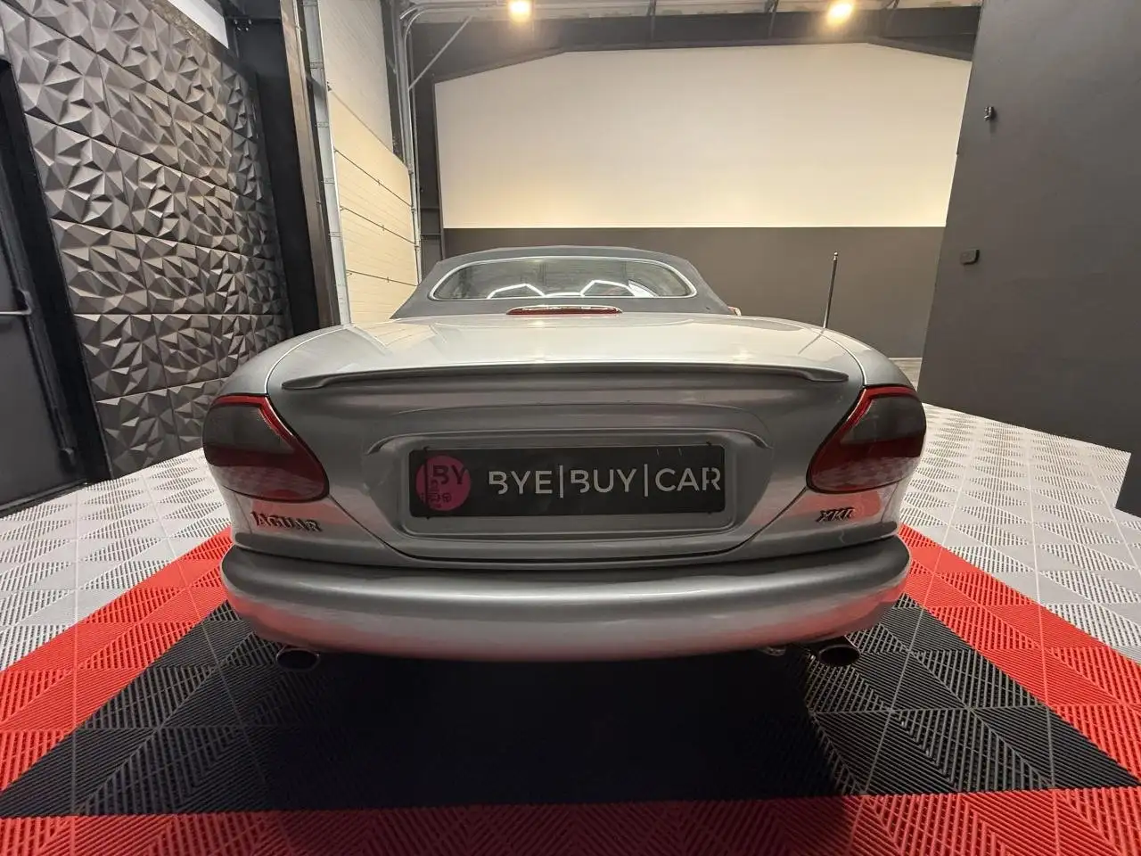 Jaguar XKR CABRIOLET SURALIMENTE - 4.0l - 363 CH - BVA - V8 SUPERCHARGED - GARANTIE 12 MOIS, foto 6