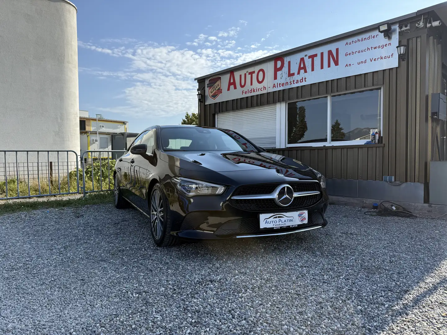 Mercedes-Benz CLA 220 d 4MATIC Aut. Schwarz - 1