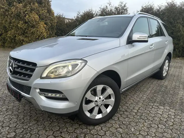 Mercedes-Benz ML 250 ML 250 CDI BlueTec * 3.5t AHK