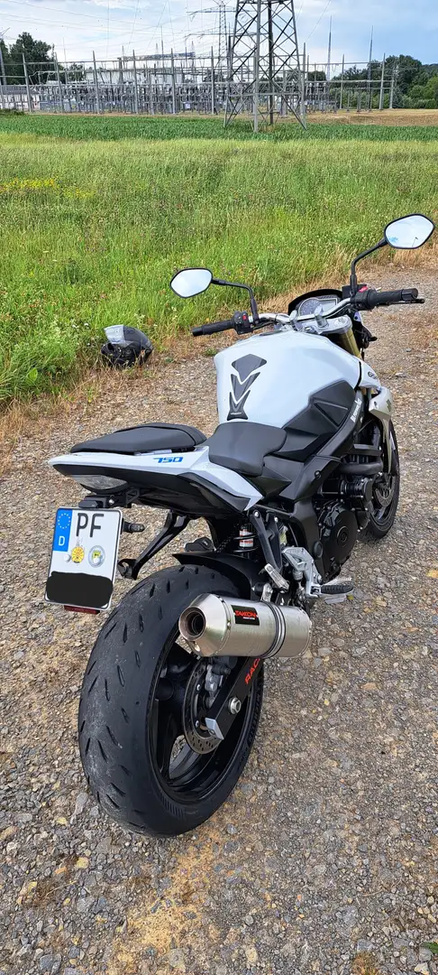 Suzuki GSR 750 Blanc - 2