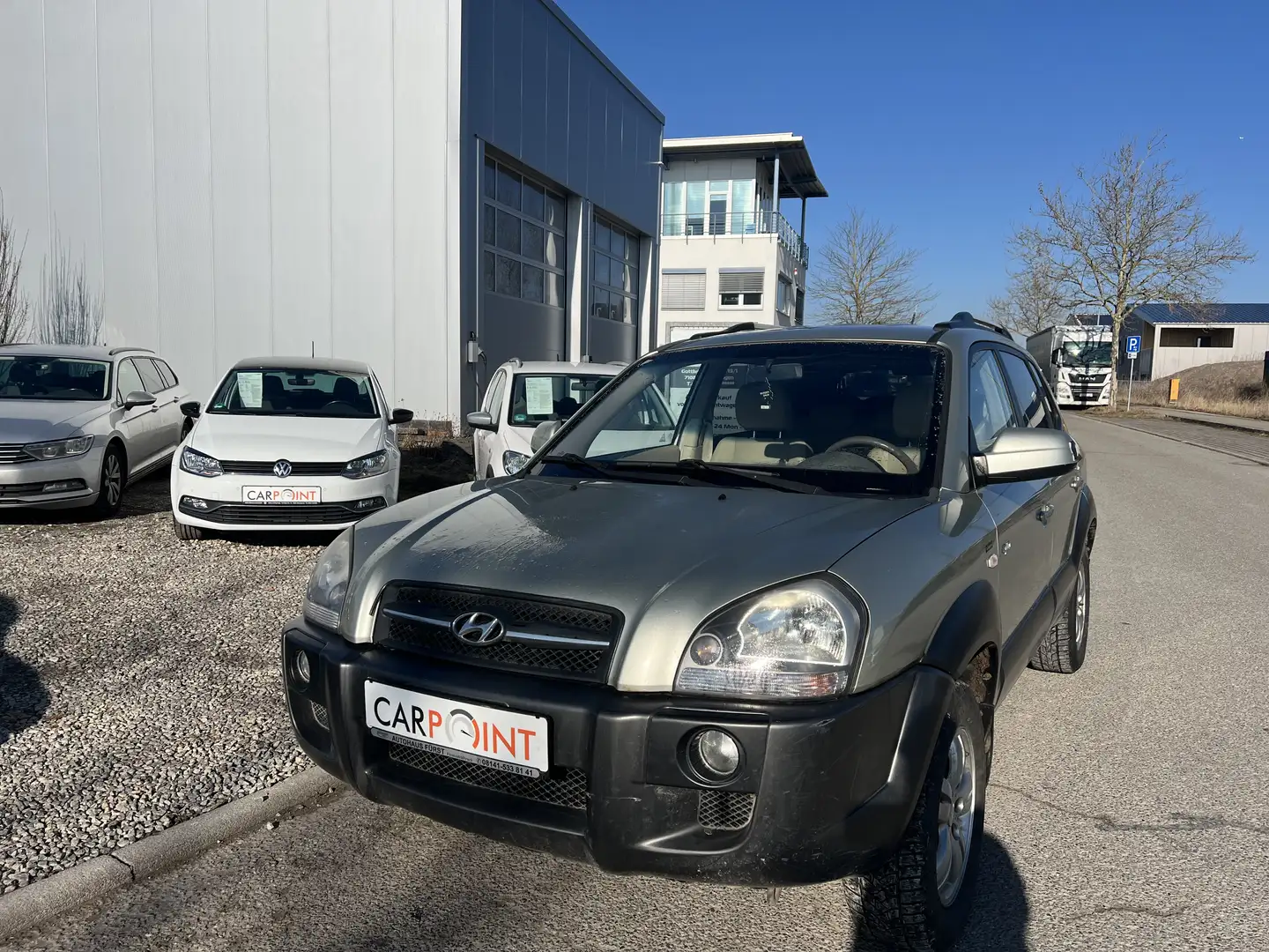 Hyundai TUCSON *2.0Diesel*EXCLUSIV*4x4*Leder*Klima*Alu*TÜV* Plateado - 2