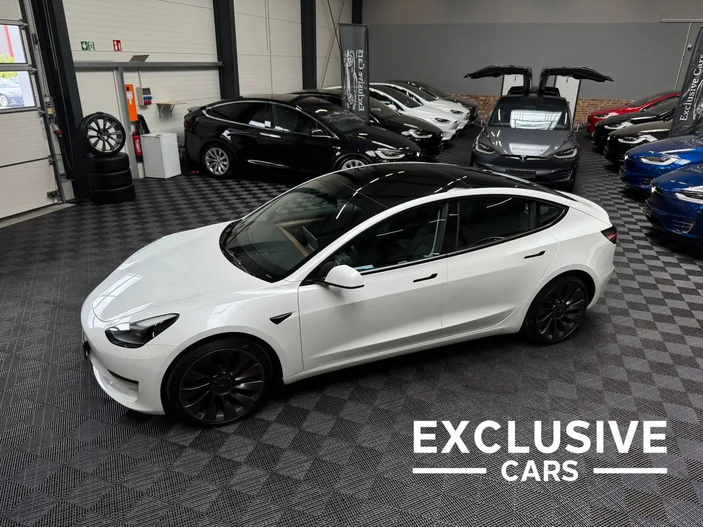 Tesla Model 3 MODEL 3 PERFORMANCE | AP3 | 20INCH | PEARL | Blanc - 1