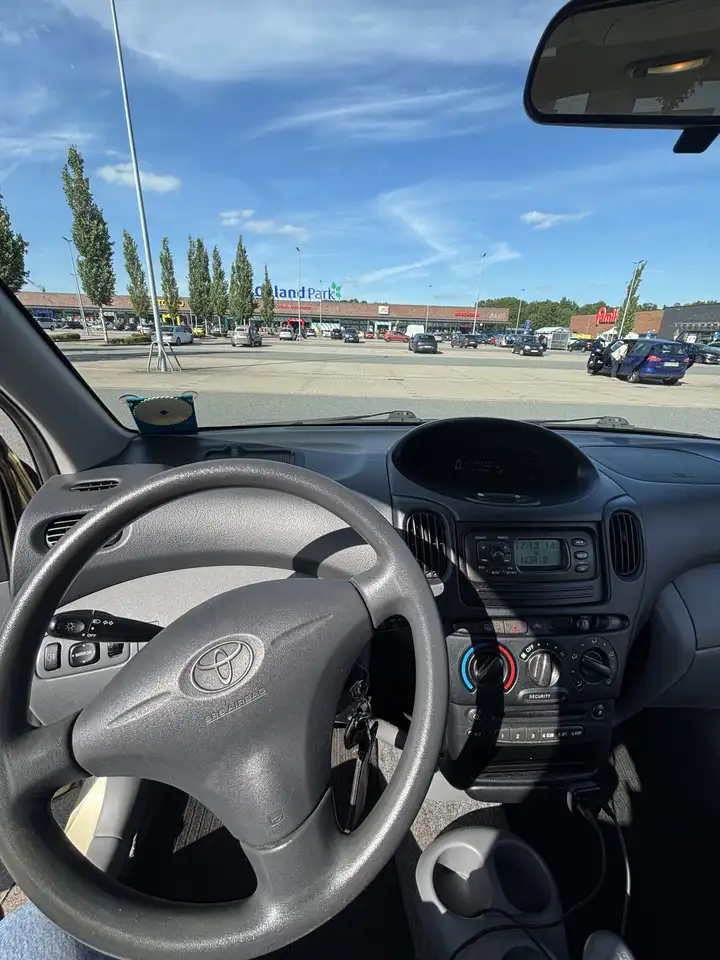 Toyota Yaris Verso 1.3 Sol, foto 12