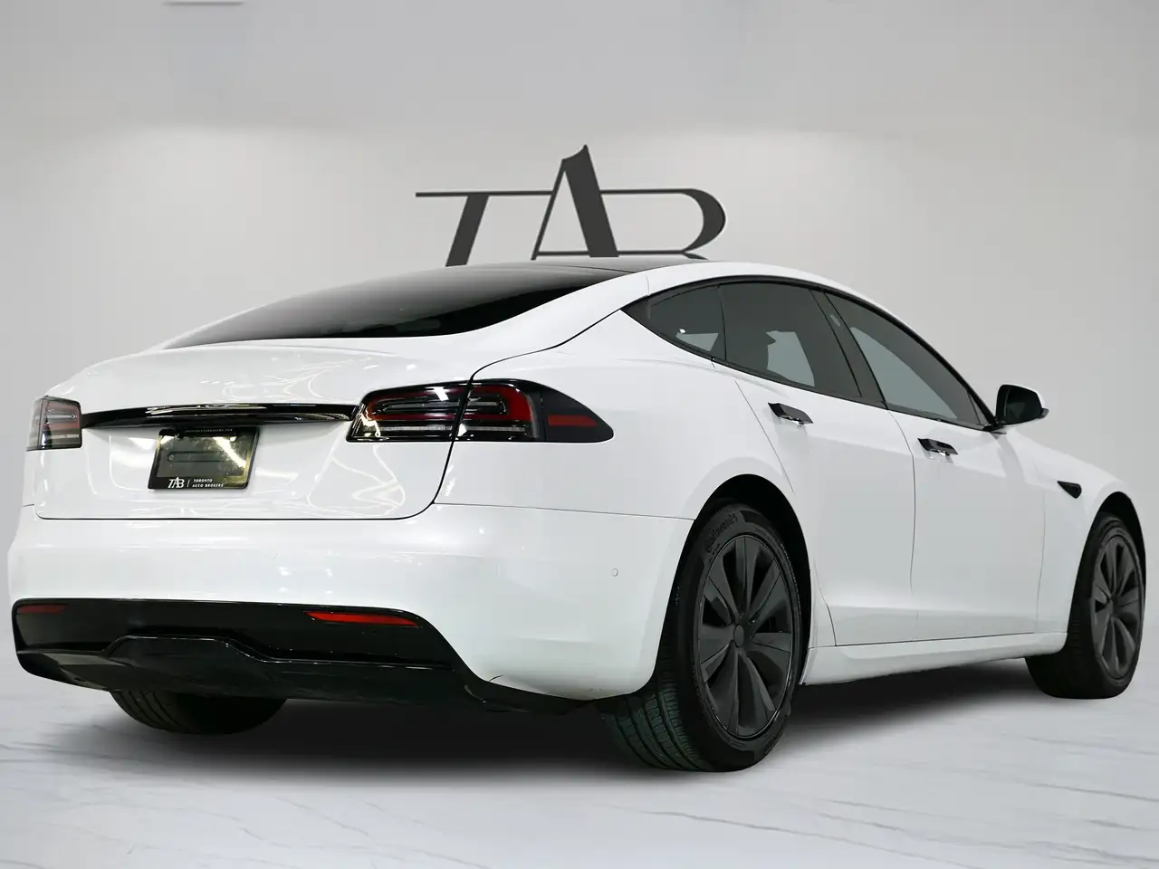 Tesla Model S снимка Tesla Model S