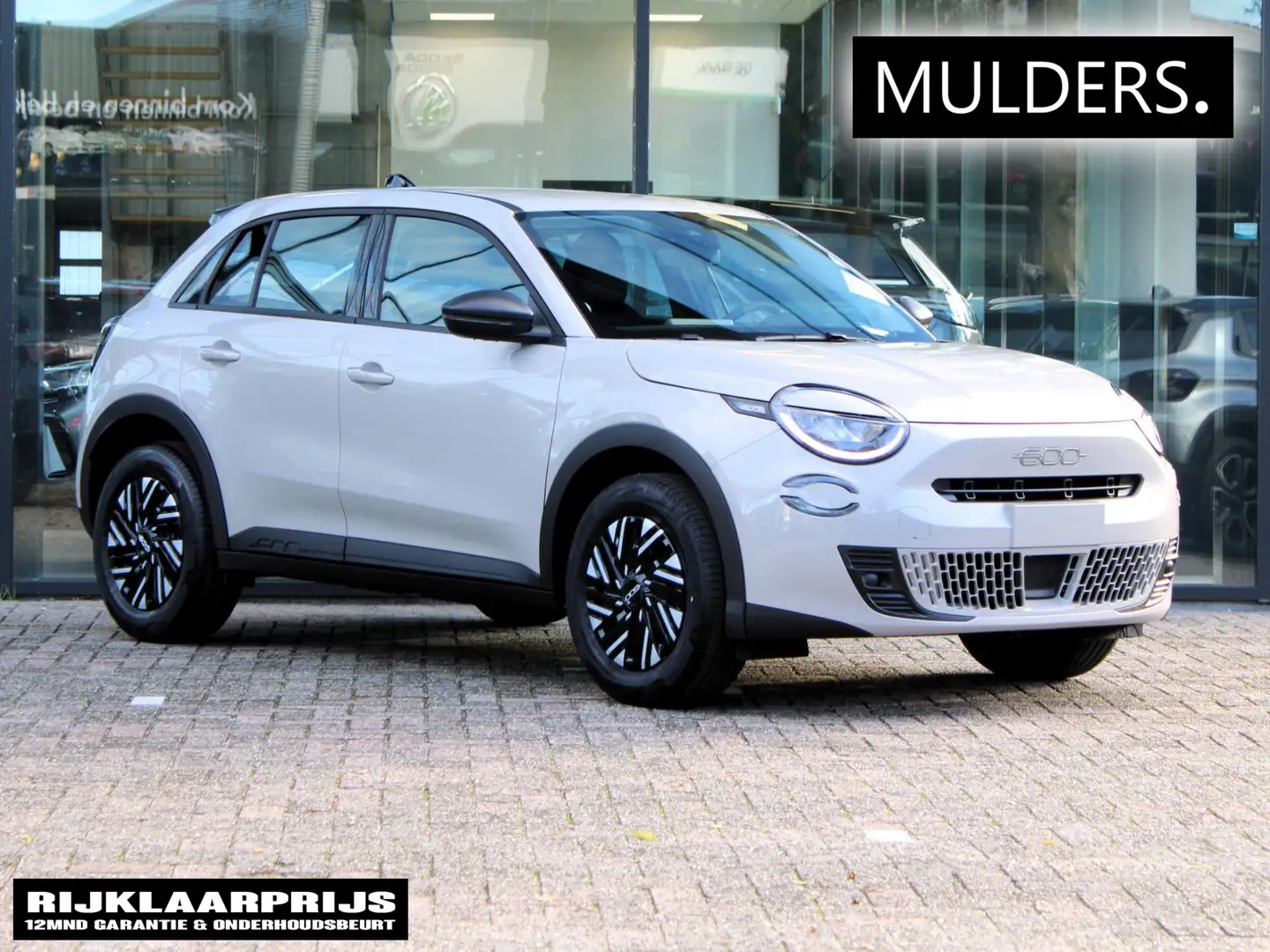 Fiat 600 1.2 Hybrid Urban VOORRAAD KORTING Grijs - 1