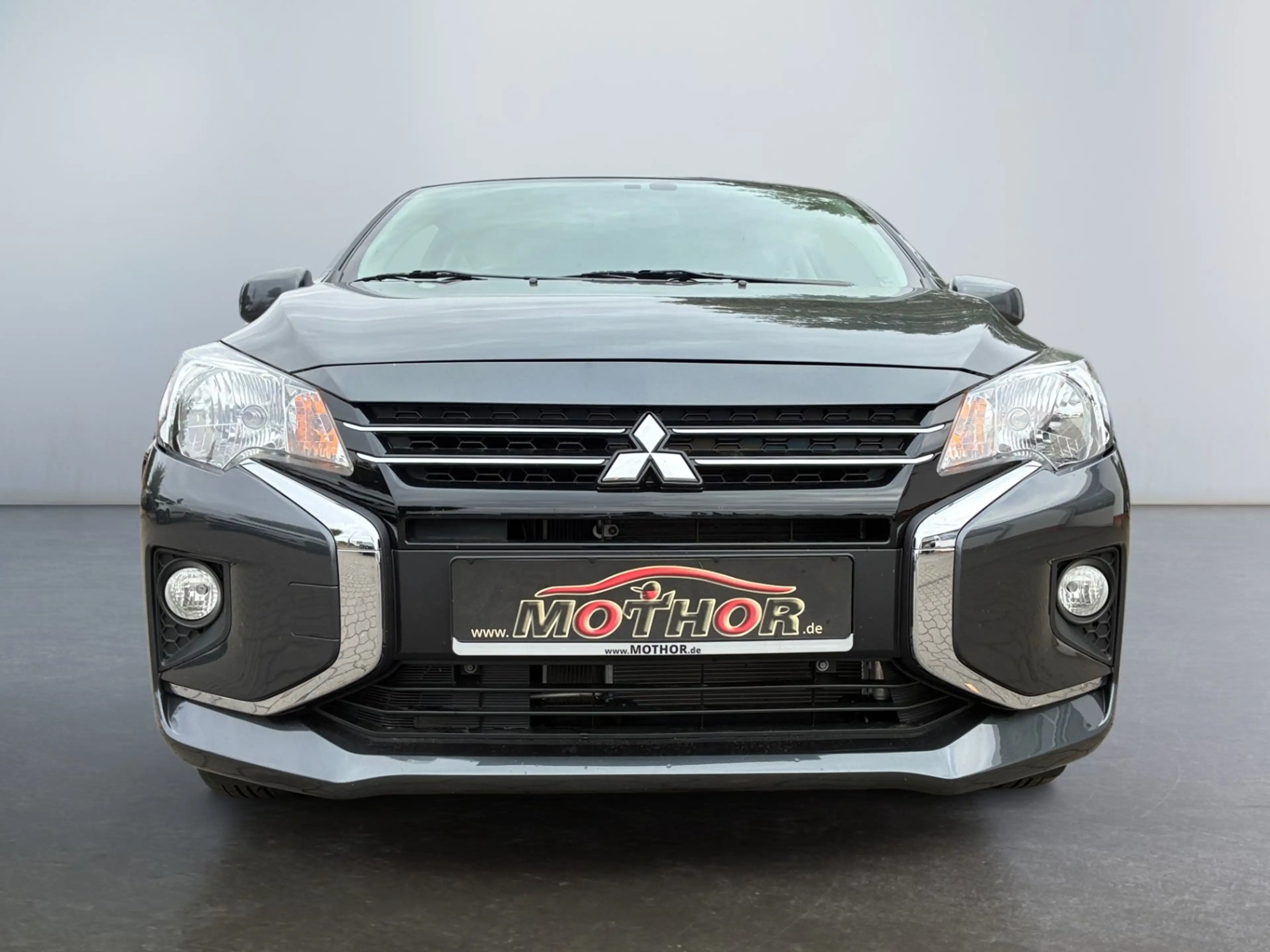 Mitsubishi Space Star Select+ 1.2 MIVEC CVT Tempomat USB — photo 6
