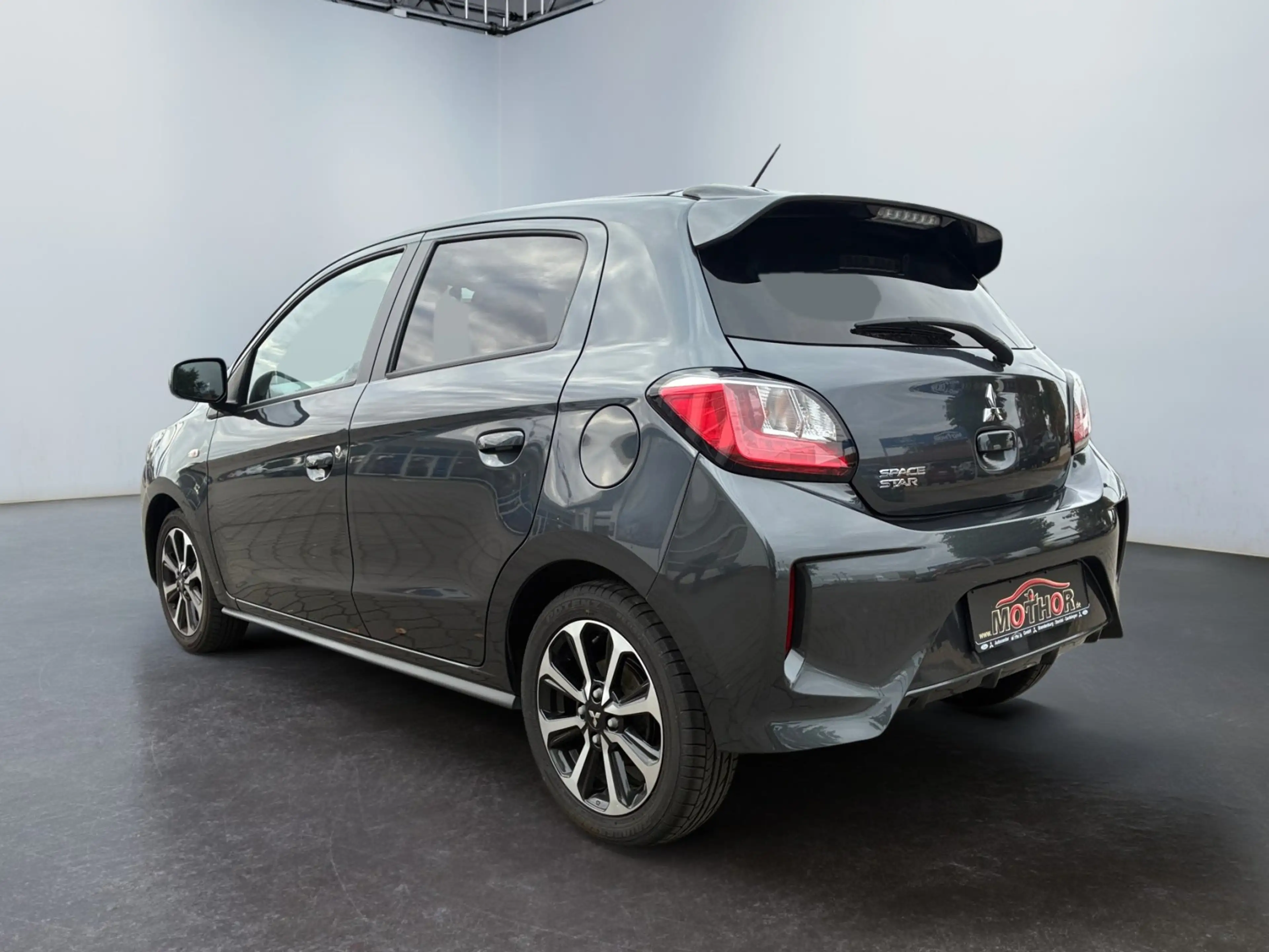 Mitsubishi Space Star Select+ 1.2 MIVEC CVT Tempomat USB — photo 4