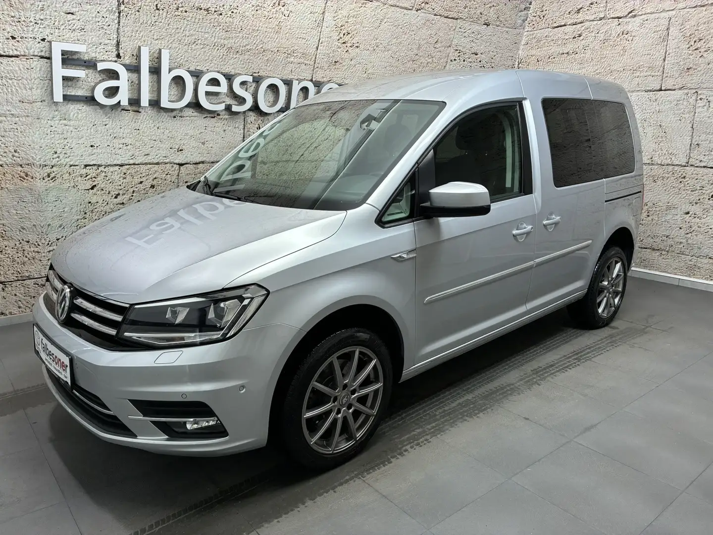 Volkswagen Caddy Kombi 2,0 TDI Silber - 2