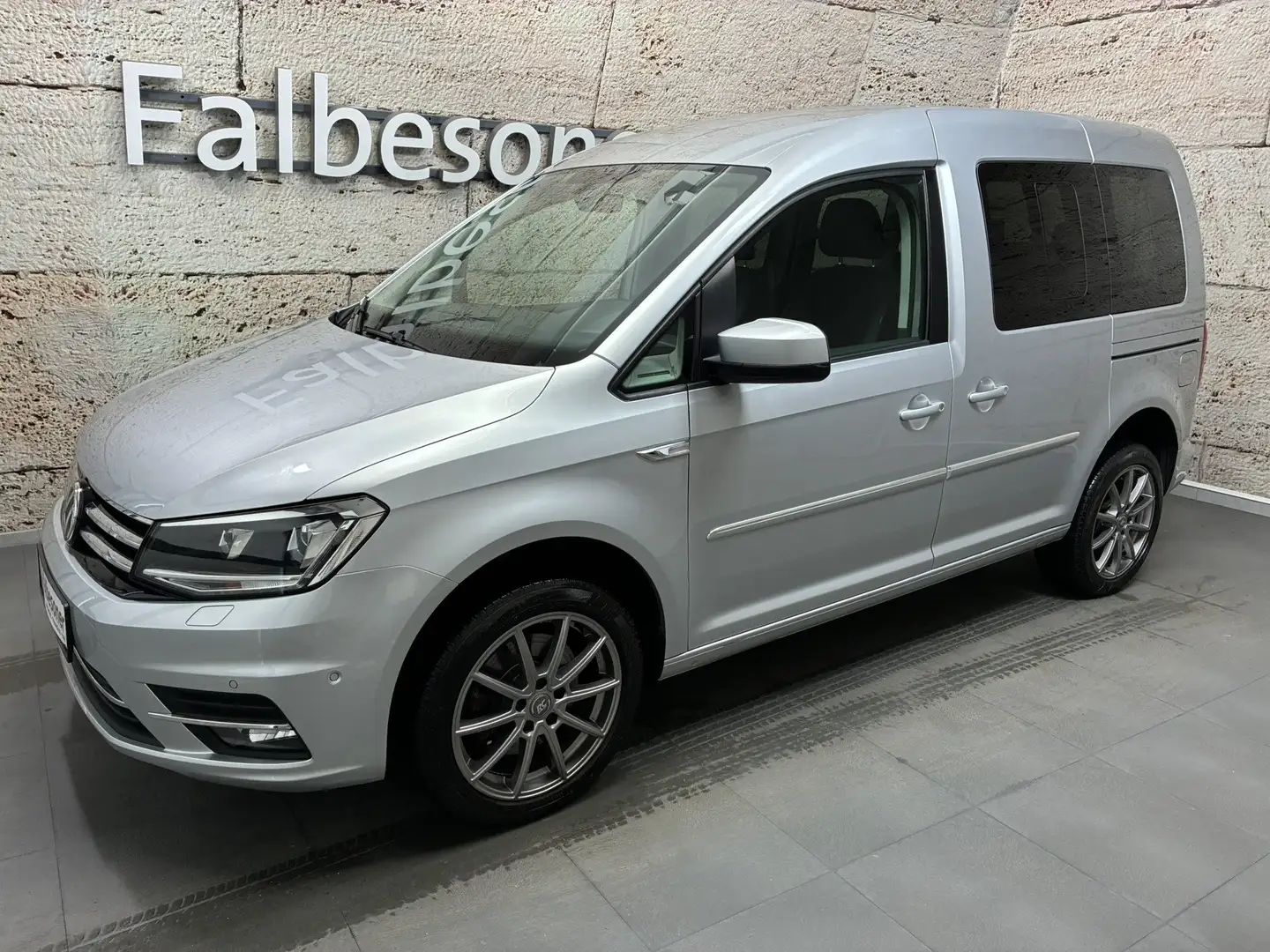 Volkswagen Caddy Kombi 2,0 TDI Silber - 1