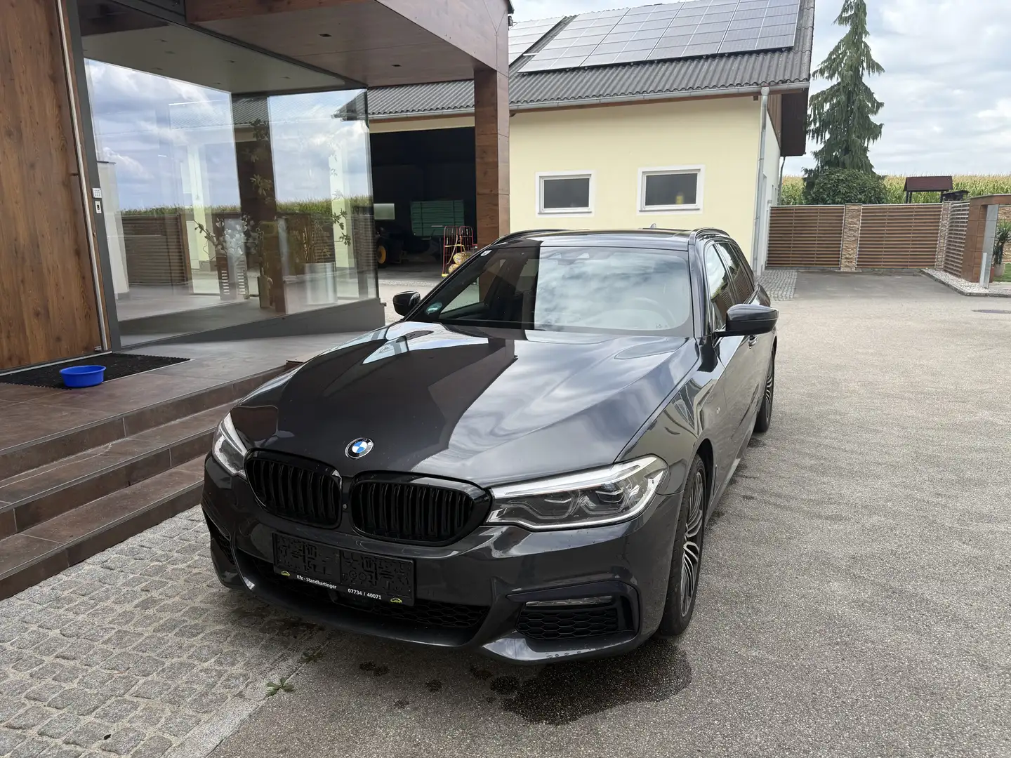 BMW 540 540i Touring xDrive Aut. - 1