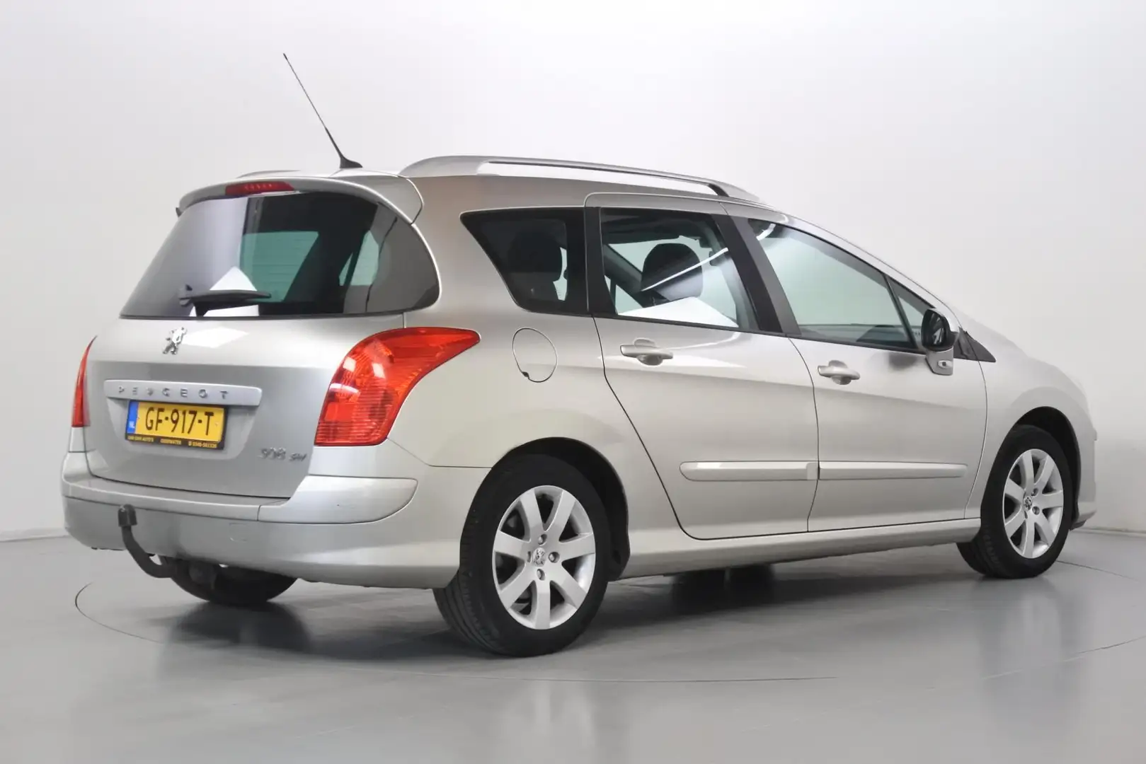 Peugeot 308 SW 1.6 VTi XS Panorama Trekhaak Grijs - 2