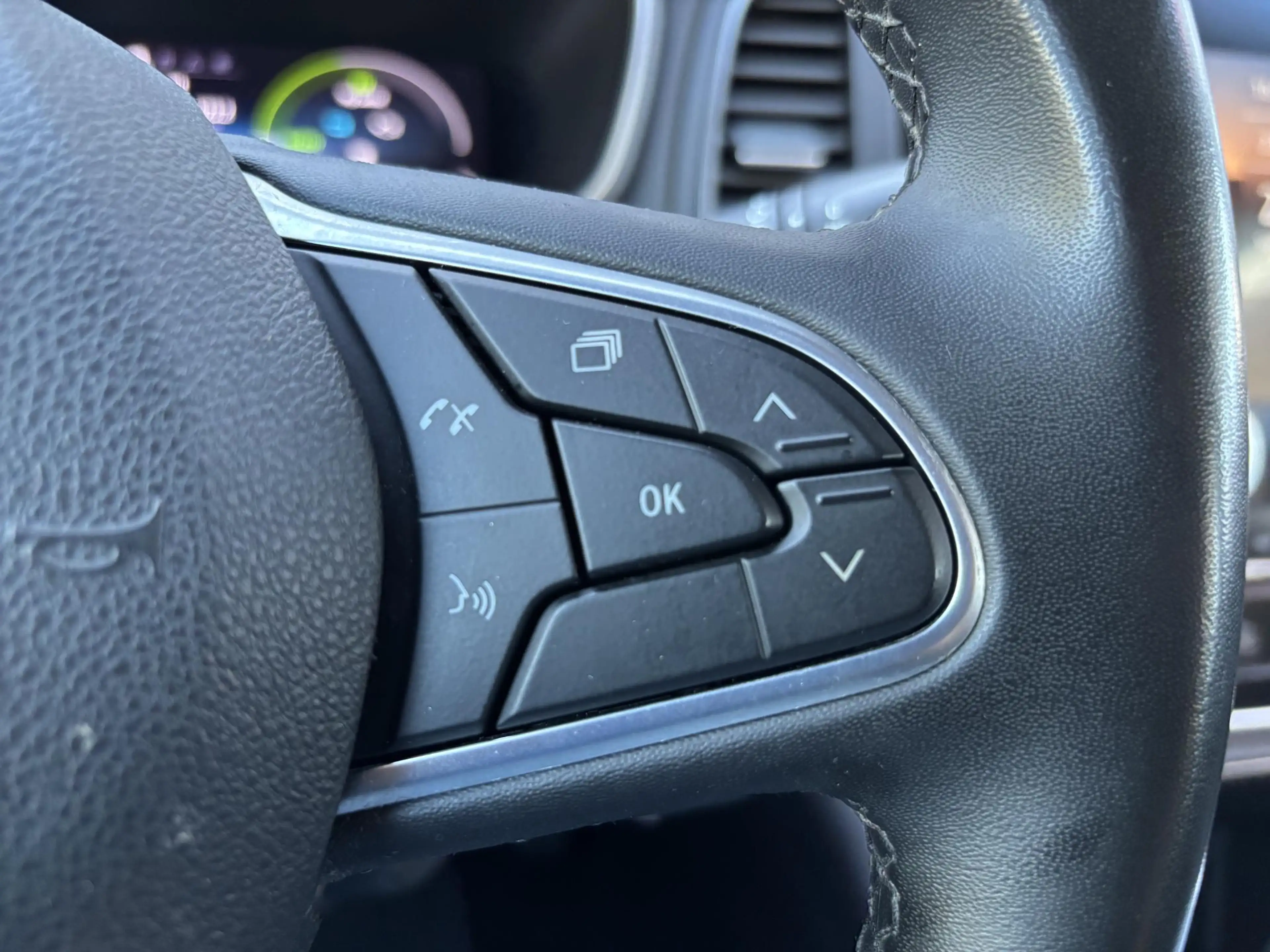 Renault Megane E-Tech Estate 1.6 Plug-In Hybrid 160 / 100% Onderhoud — photo 21