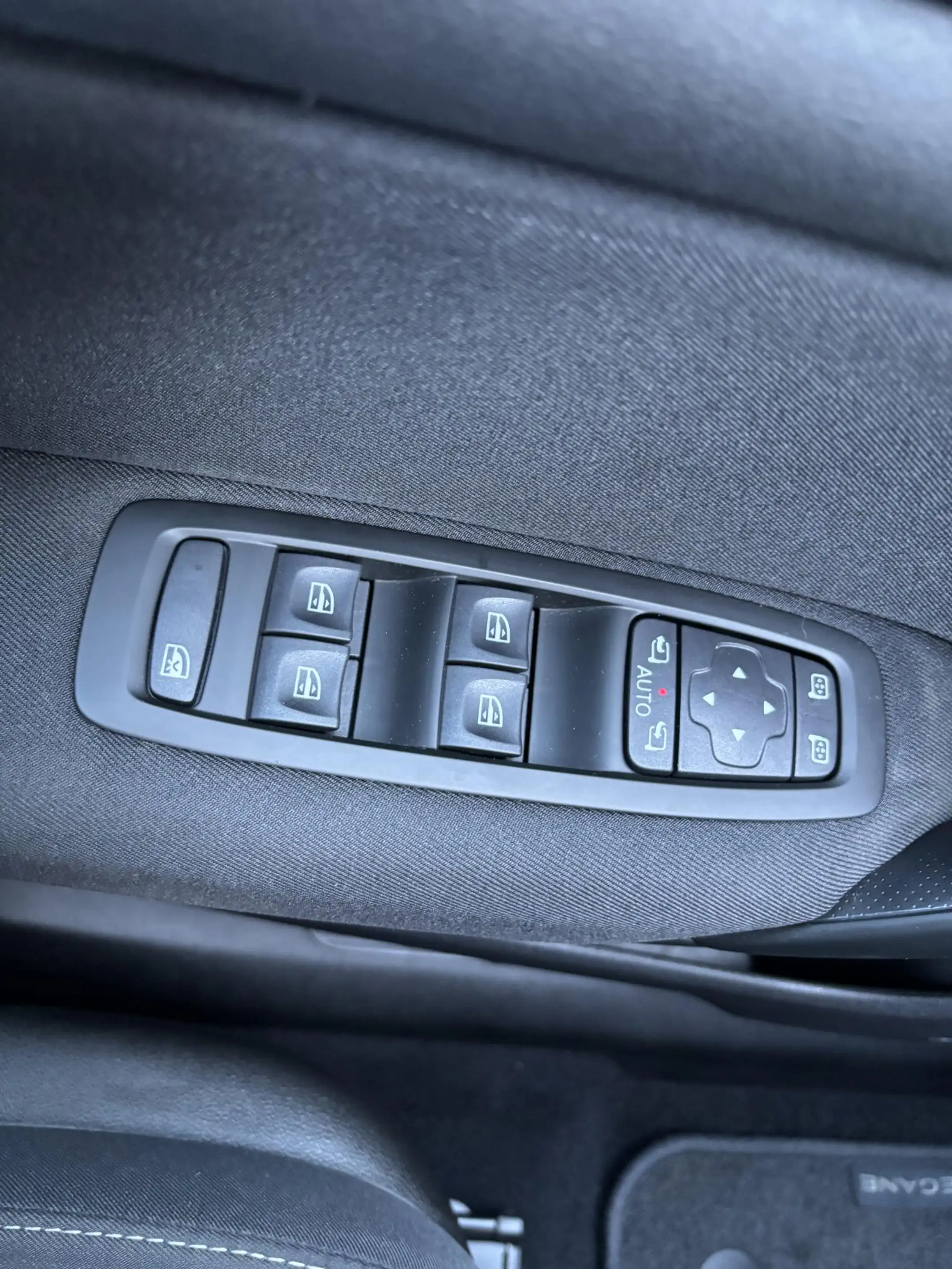 Renault Megane E-Tech Estate 1.6 Plug-In Hybrid 160 / 100% Onderhoud — photo 22