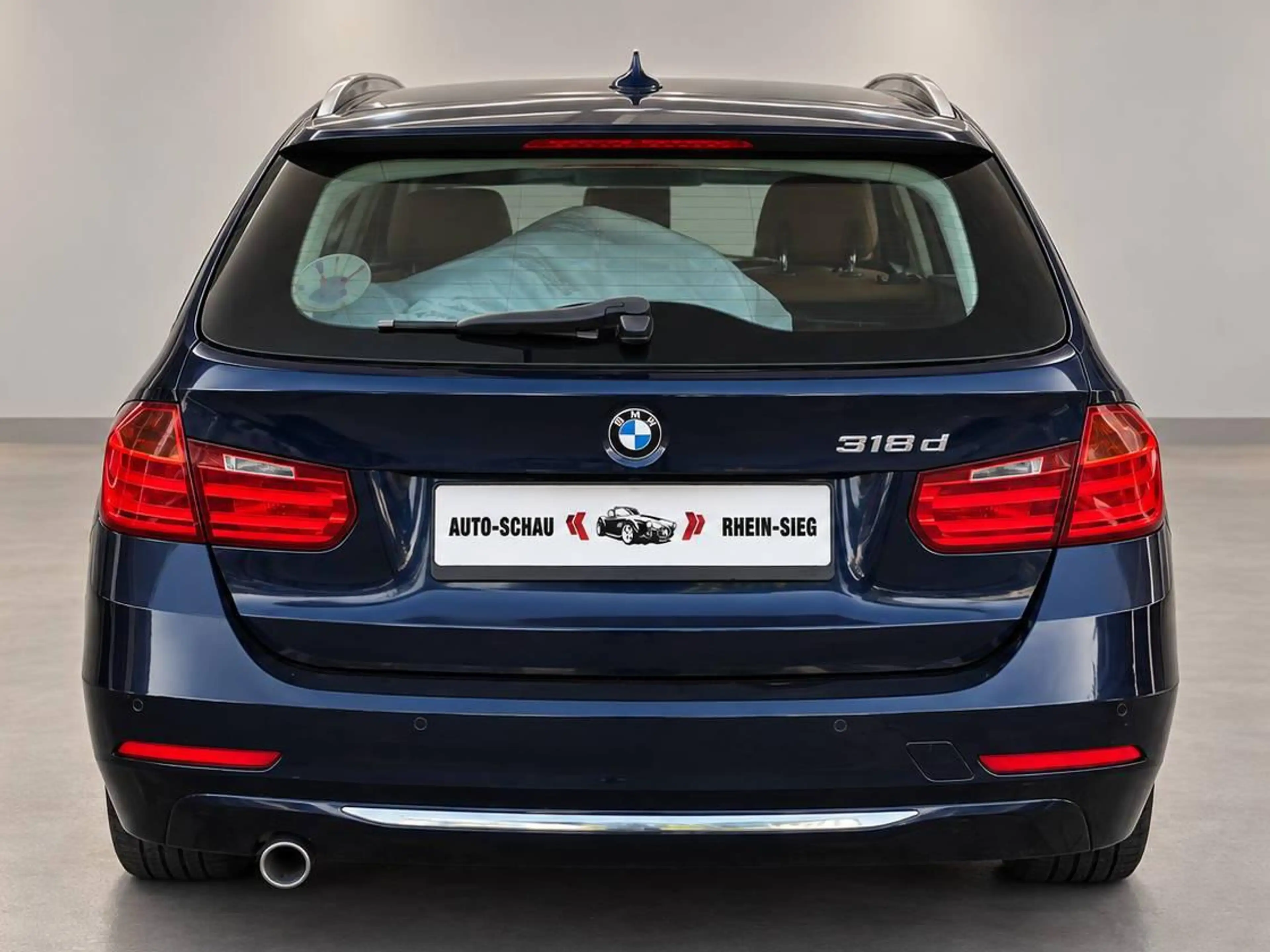 BMW 318 318 d — photo 6