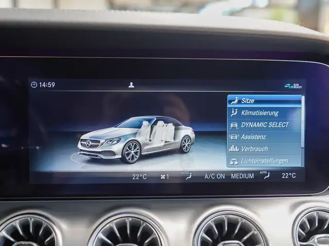 Mercedes-Benz E-Class view 25