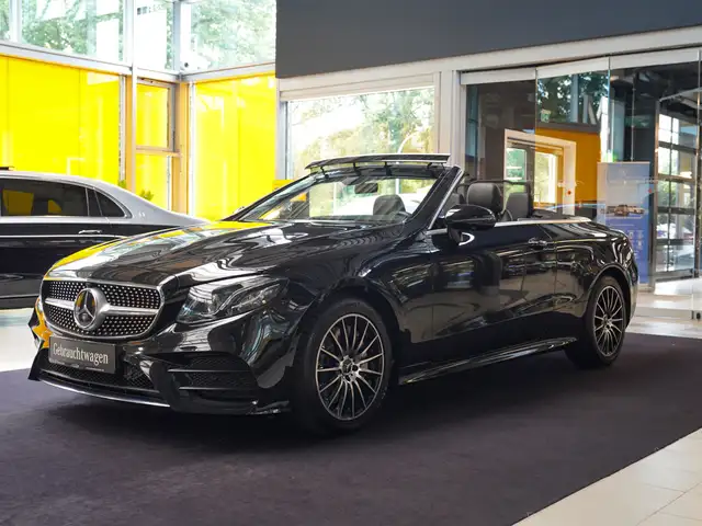 Mercedes-Benz E-Class view 5