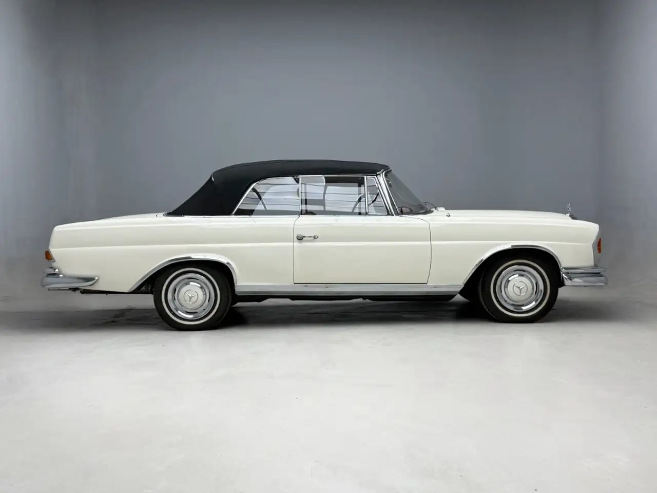 MERCEDES-BENZ 250 SE Cabrio (111) Descapotable Au, foto 4