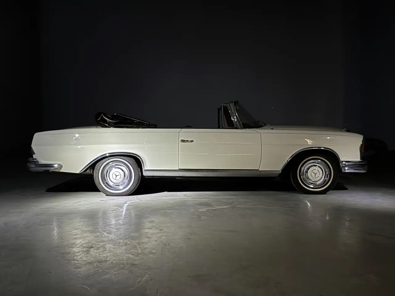 MERCEDES-BENZ 250 SE Cabrio (111) Descapotable Au, foto 1