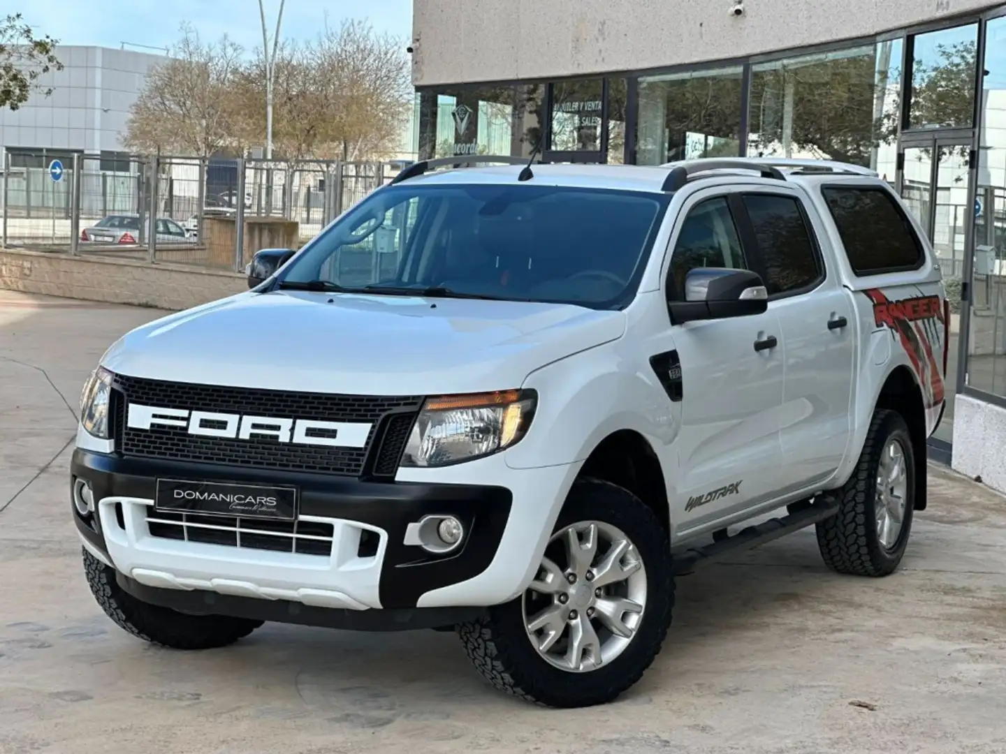 Ford Ranger 3.2TDCI DCb. Wildtrak 4x4 Blanco - 1
