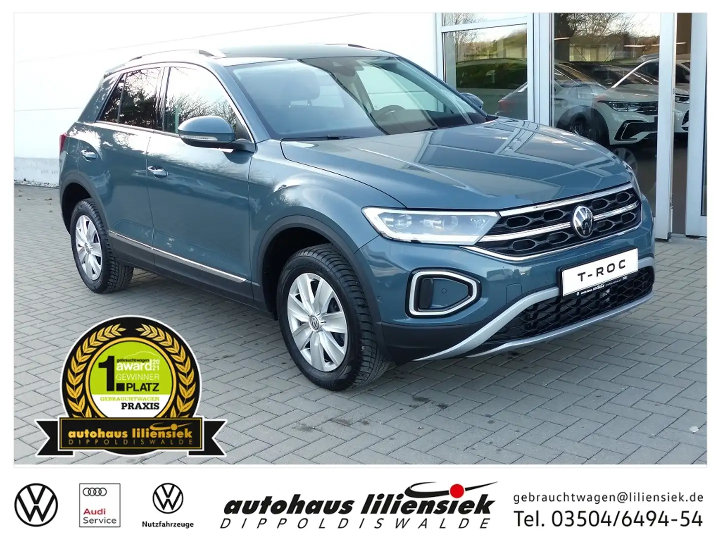 Volkswagen T-Roc 1.5 TSI DSG Style *LED*PDC*Navi* Blau - 1